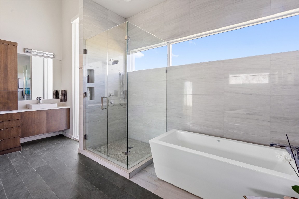 2551 Waymaker Way , Austin, TX, 78746 | 6151132 | Realty Texas LLC