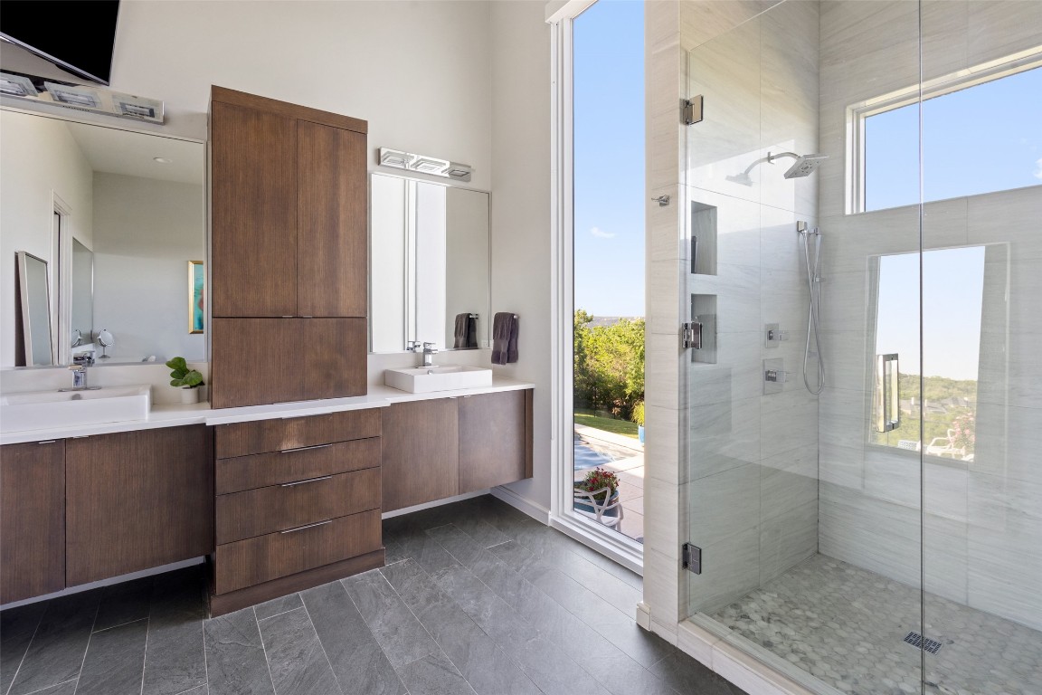 2551 Waymaker Way , Austin, TX, 78746 | 6151132 | Realty Texas LLC