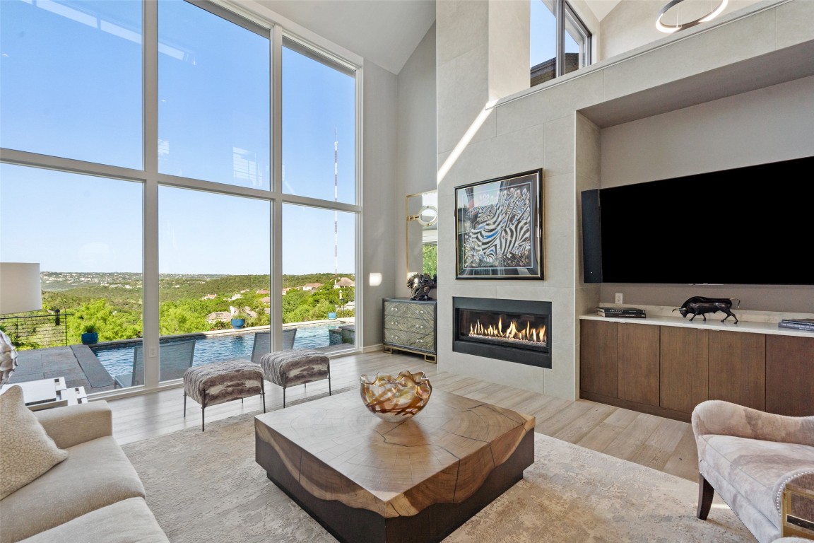 2551 Waymaker Way , Austin, TX, 78746 | 6151132 | Realty Texas LLC