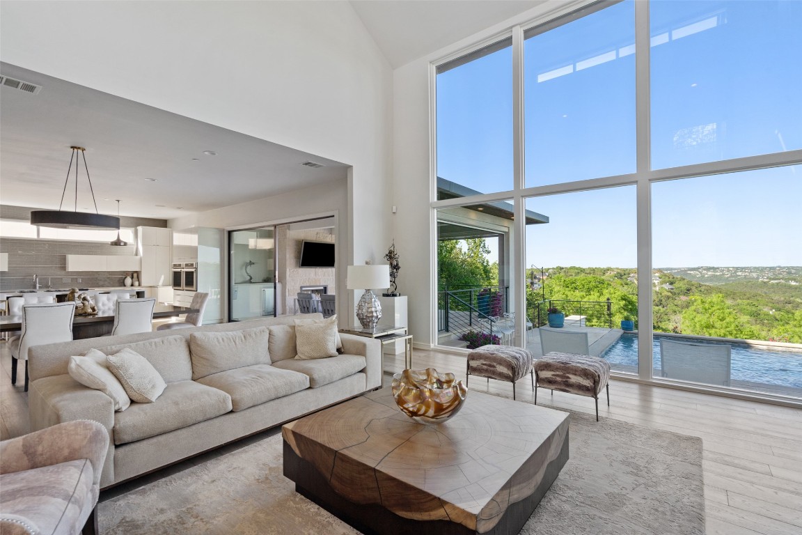 2551 Waymaker Way , Austin, TX, 78746 | 6151132 | Realty Texas LLC