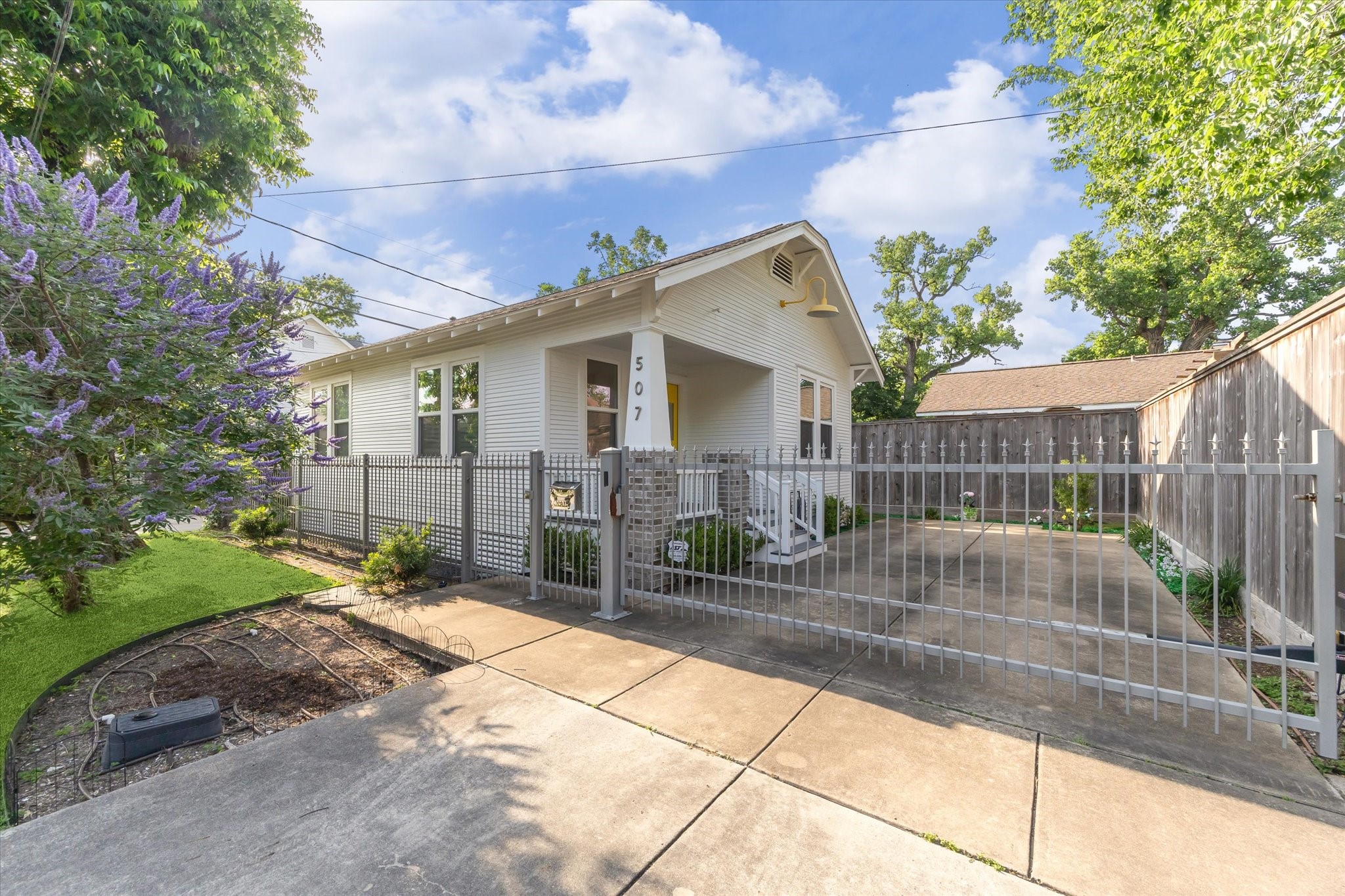 507 W 12th Street , Houston, TX, 77008 | 7050517 | Realty Texas LLC