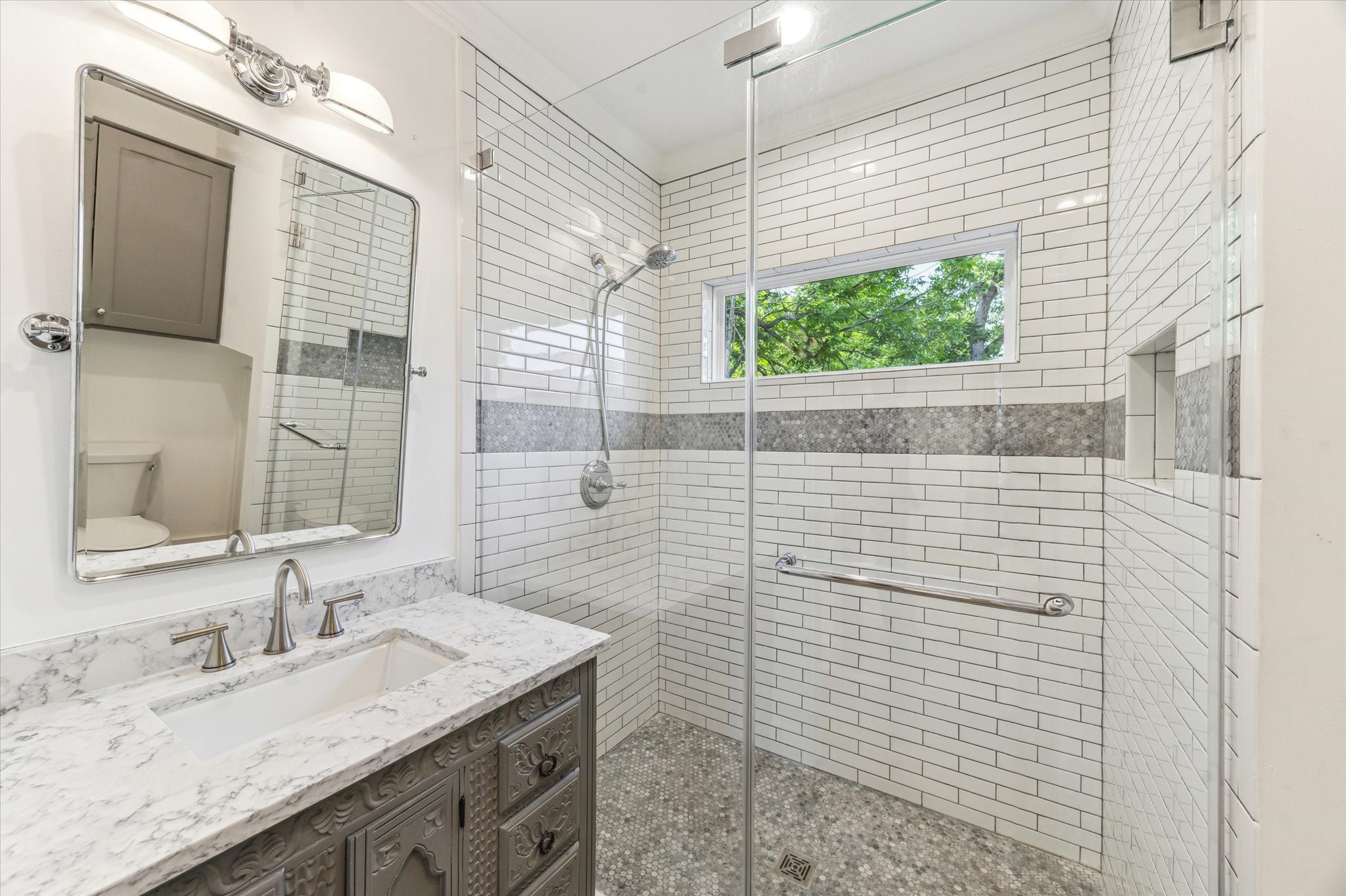 507 W 12th Street , Houston, TX, 77008 | 7050517 | Realty Texas LLC