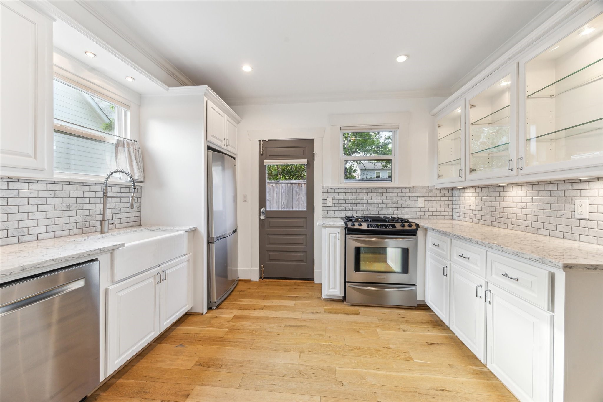 507 W 12th Street , Houston, TX, 77008 | 7050517 | Realty Texas LLC