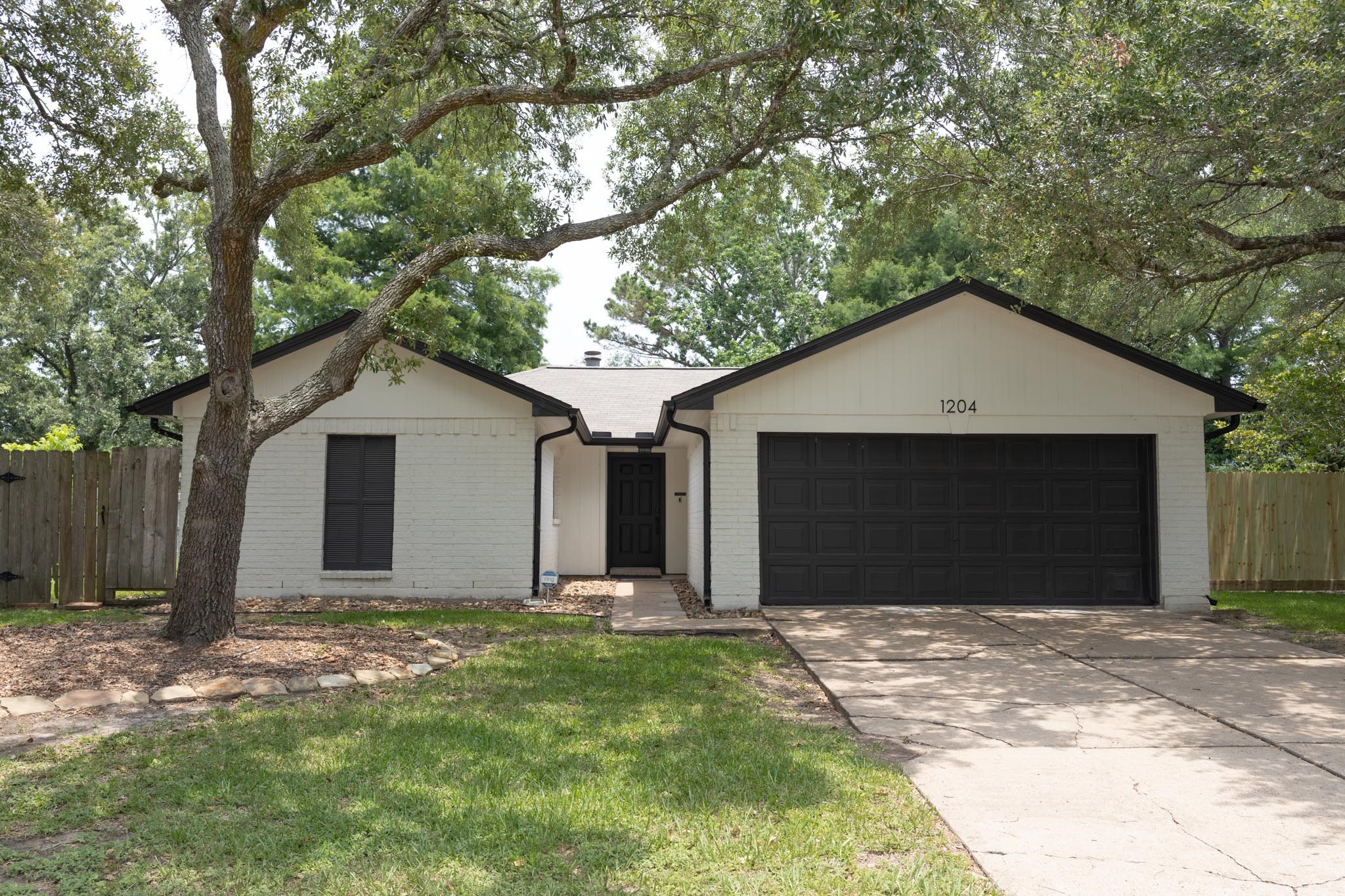 1204 Osborne Drive, Friendswood, TX, 77546 | 56236994 | Realty Texas LLC