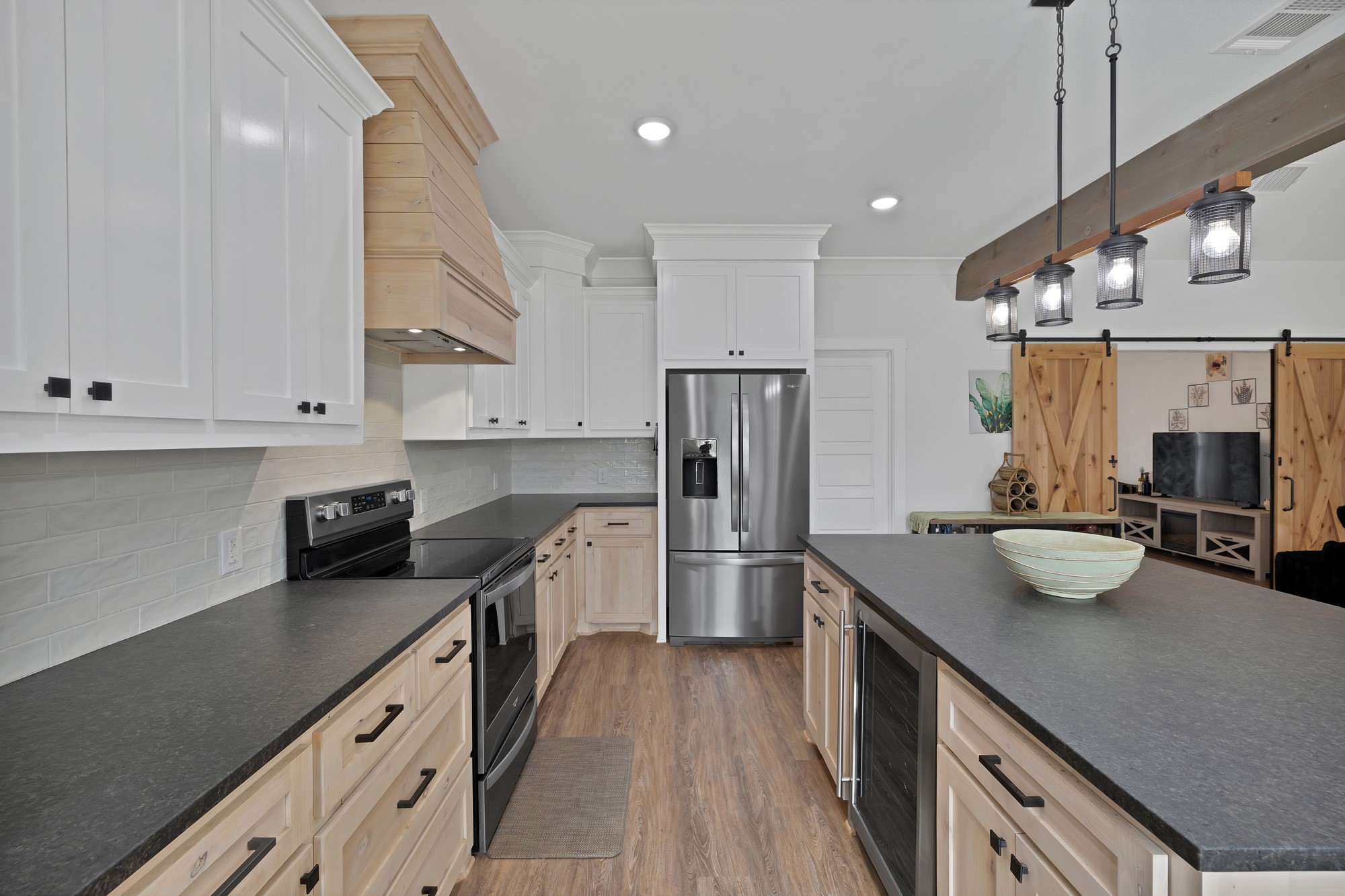 230 Silver Lakes Drive , Sunset, TX, 76270 | 20942406 | Realty Texas LLC