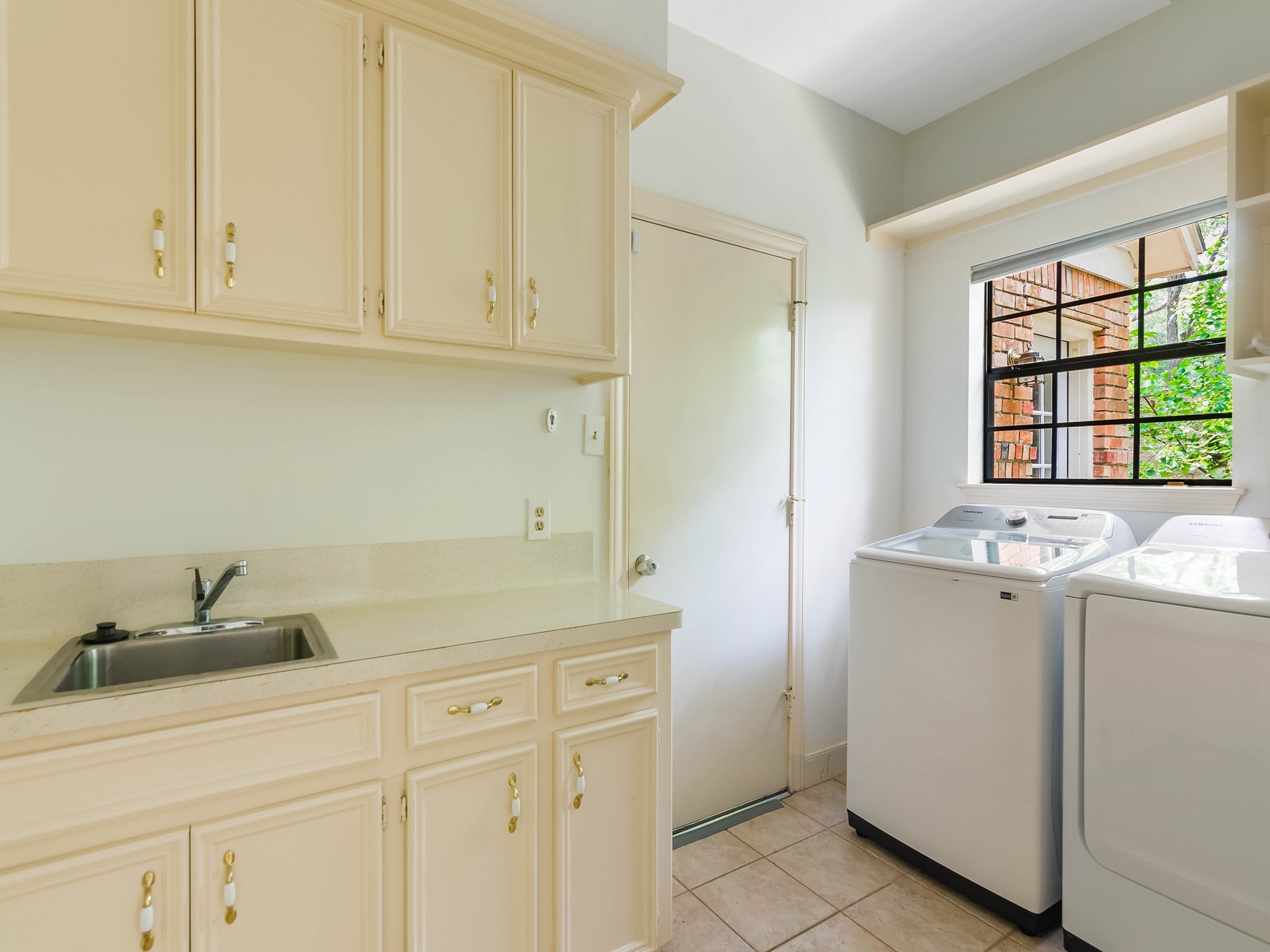 33 SWEETLEAF CT , The Woodlands, TX, 77381 | 26787506 | Realty Texas LLC