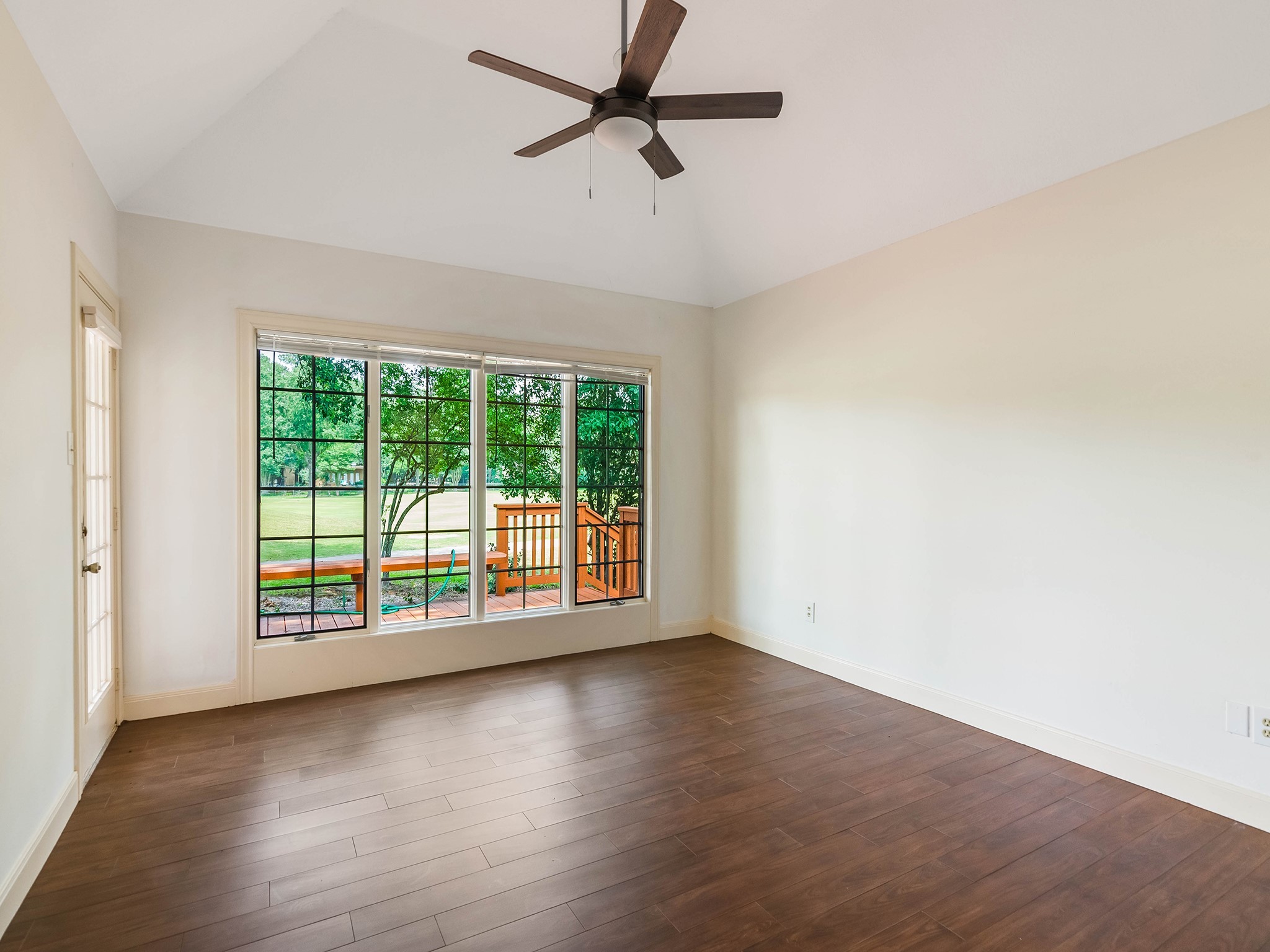 33 SWEETLEAF CT , The Woodlands, TX, 77381 | 26787506 | Realty Texas LLC
