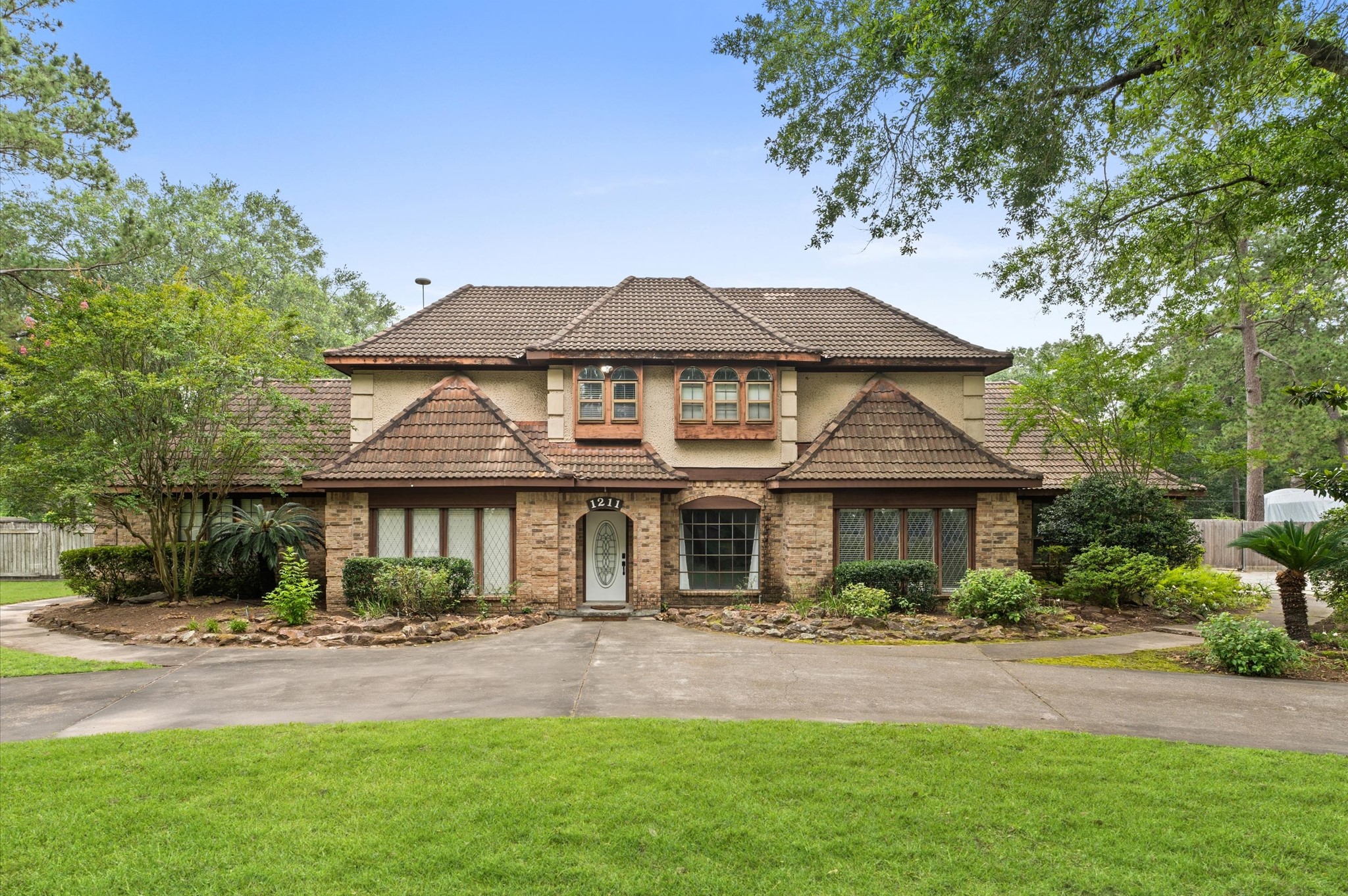 1211 Sycamore Lane , Houston, TX, 77339 | 82741204 | Realty Texas LLC