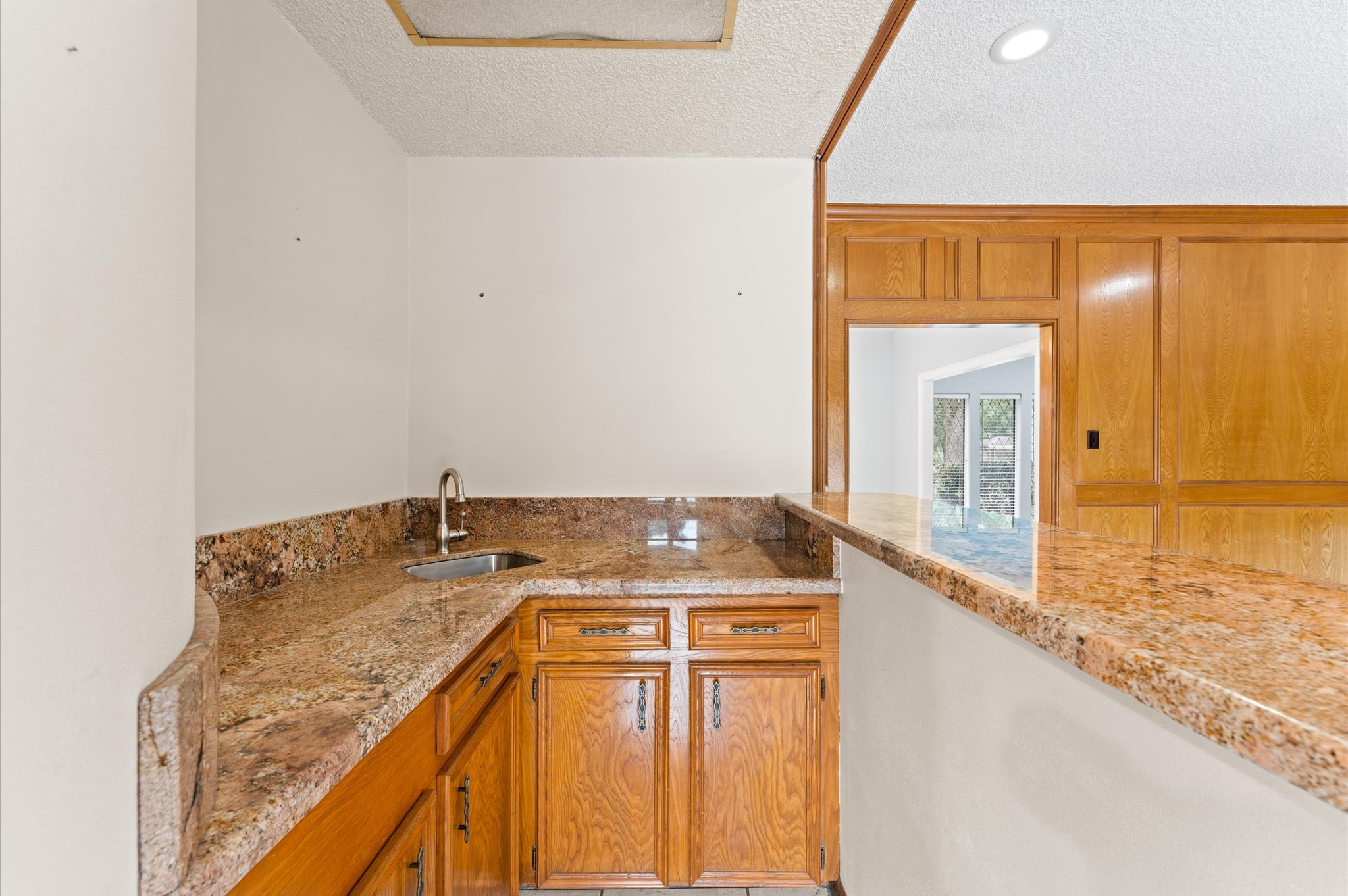 1211 Sycamore Lane , Houston, TX, 77339 | 82741204 | Realty Texas LLC
