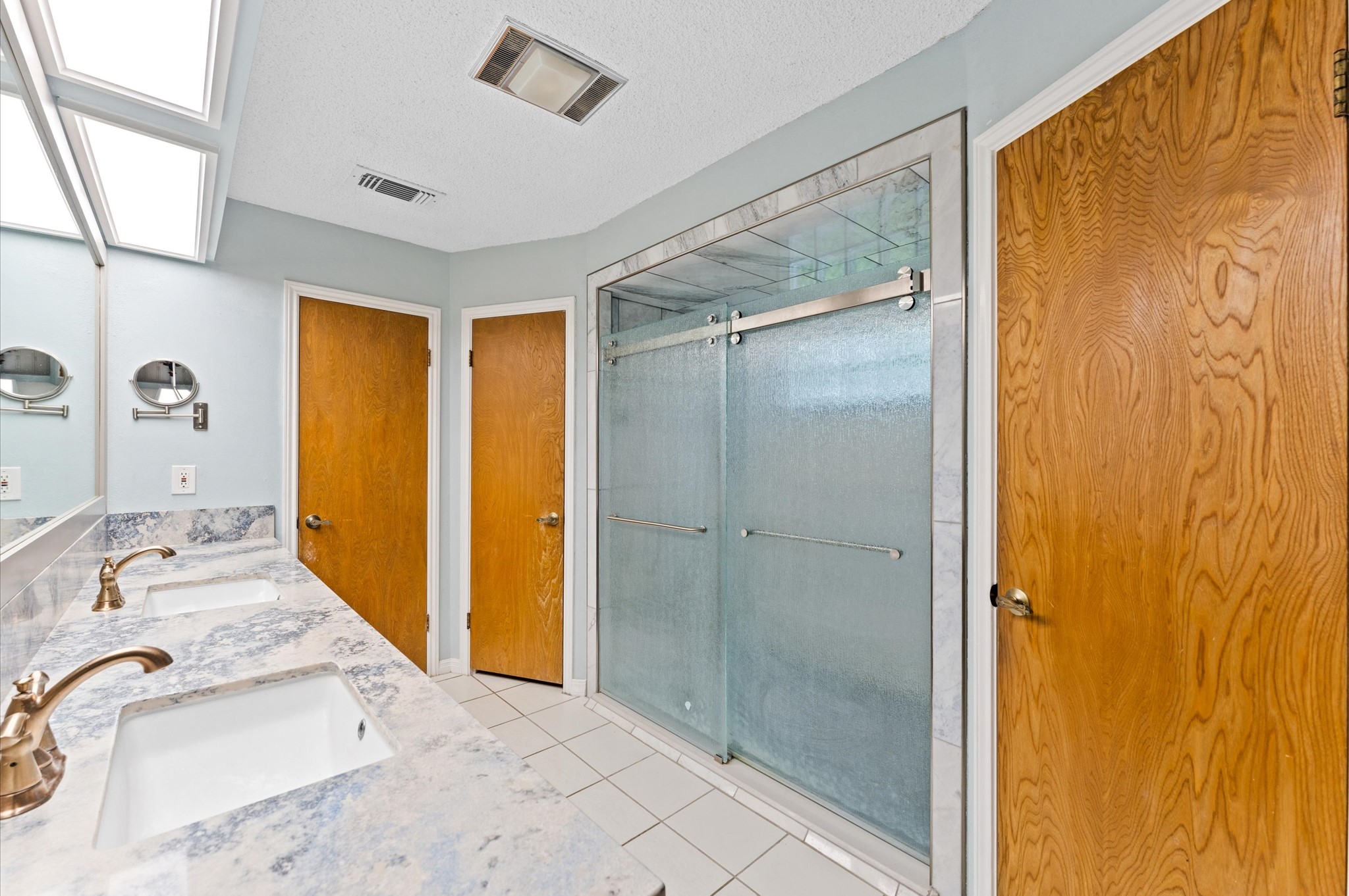 1211 Sycamore Lane , Houston, TX, 77339 | 82741204 | Realty Texas LLC