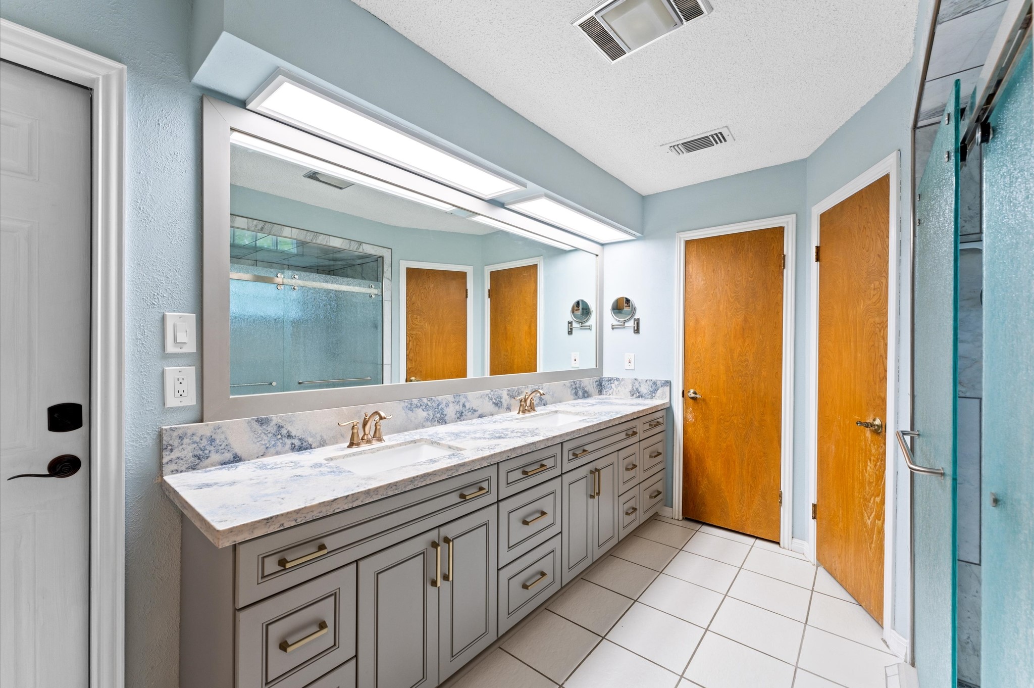 1211 Sycamore Lane , Houston, TX, 77339 | 82741204 | Realty Texas LLC