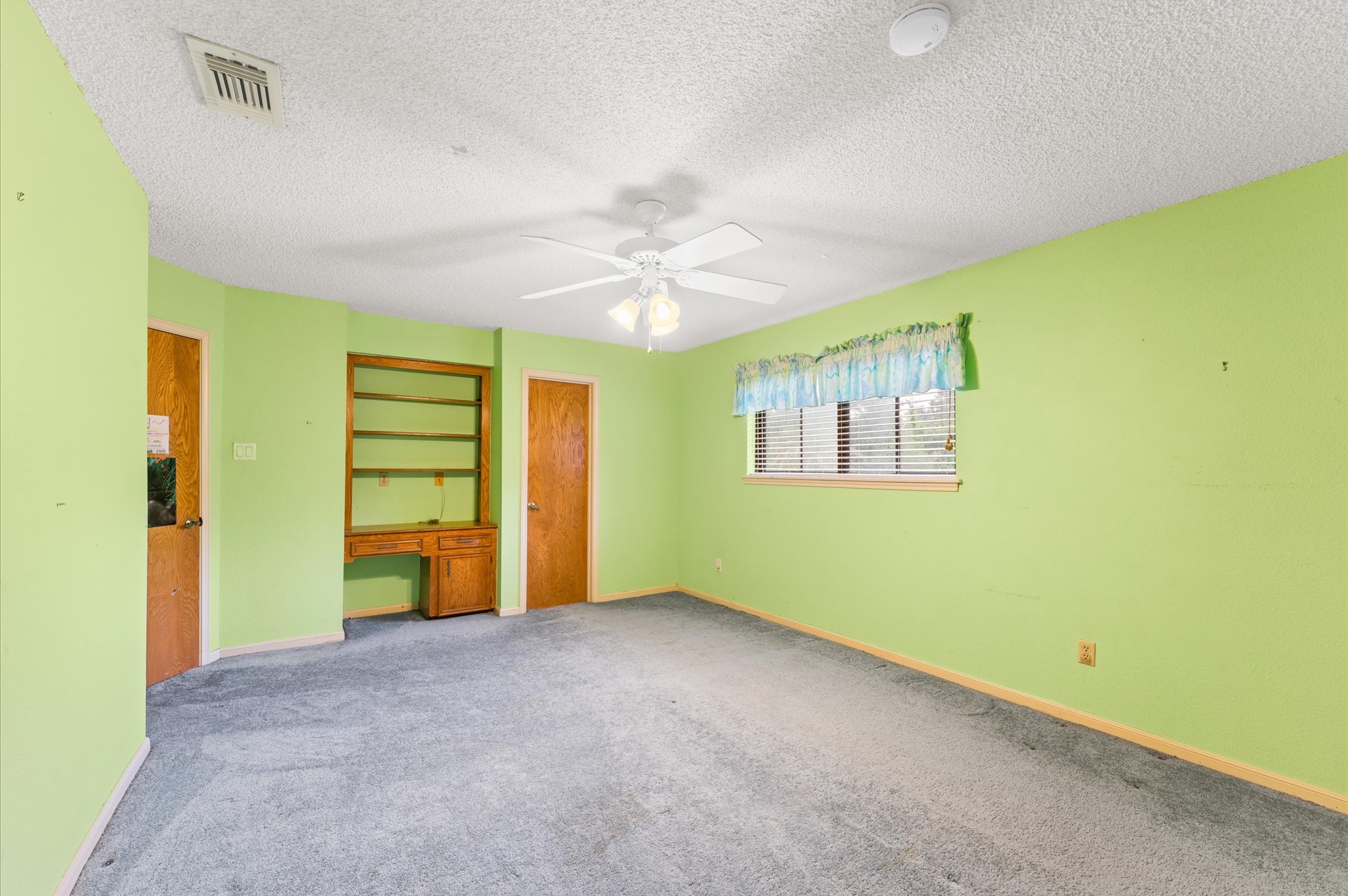 1211 Sycamore Lane , Houston, TX, 77339 | 82741204 | Realty Texas LLC