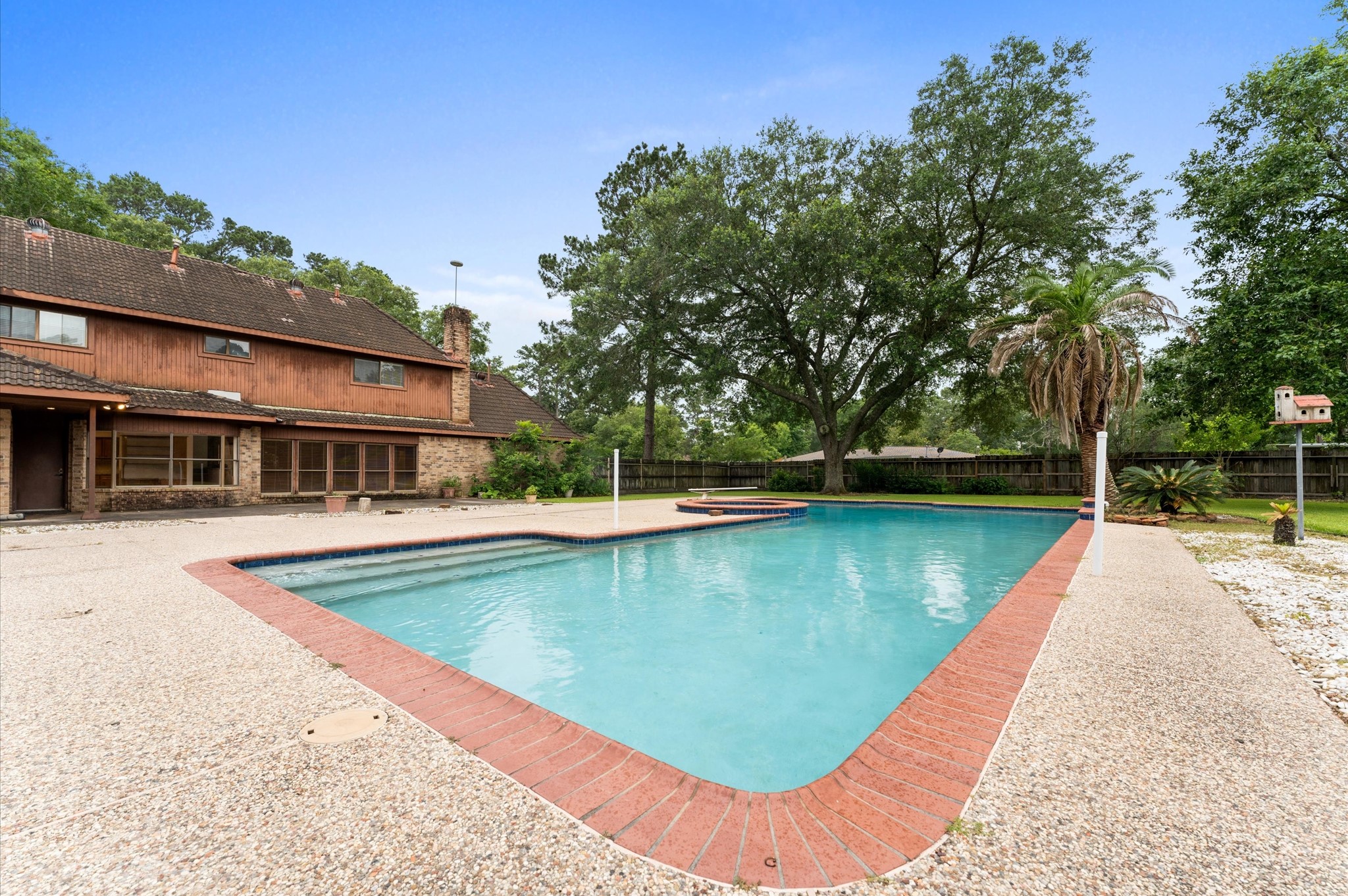 1211 Sycamore Lane , Houston, TX, 77339 | 82741204 | Realty Texas LLC