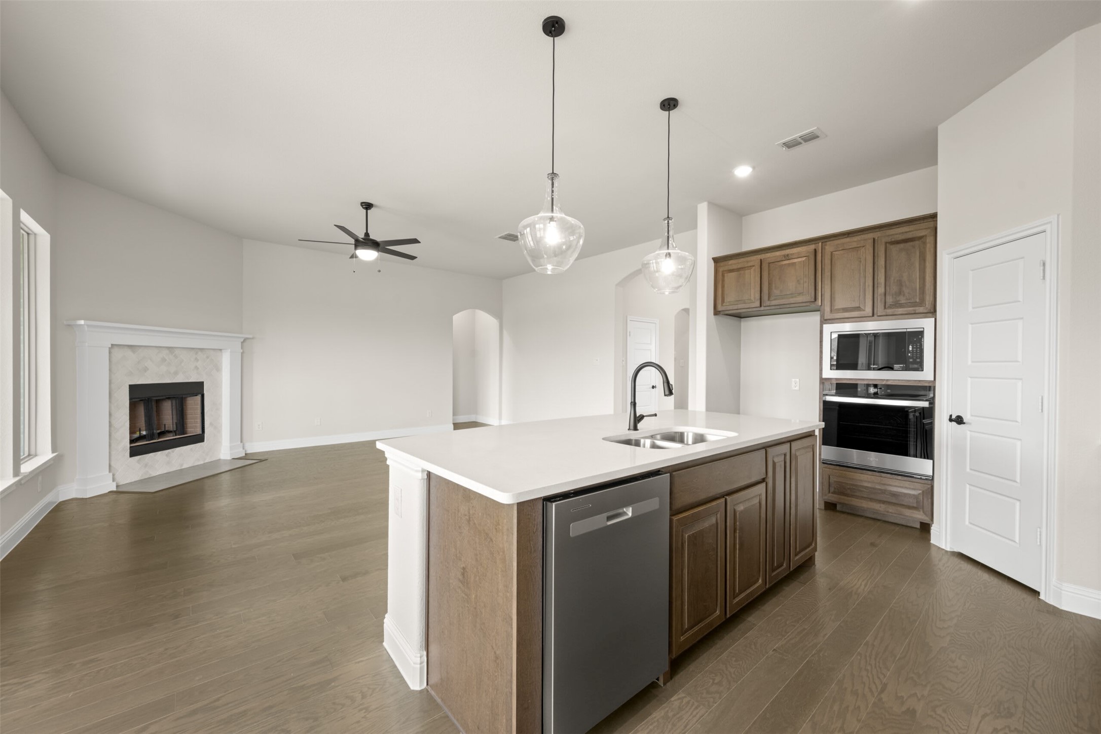 50 Harrier Street , Joshua, TX, 76058 | 20943783 | Realty Texas LLC