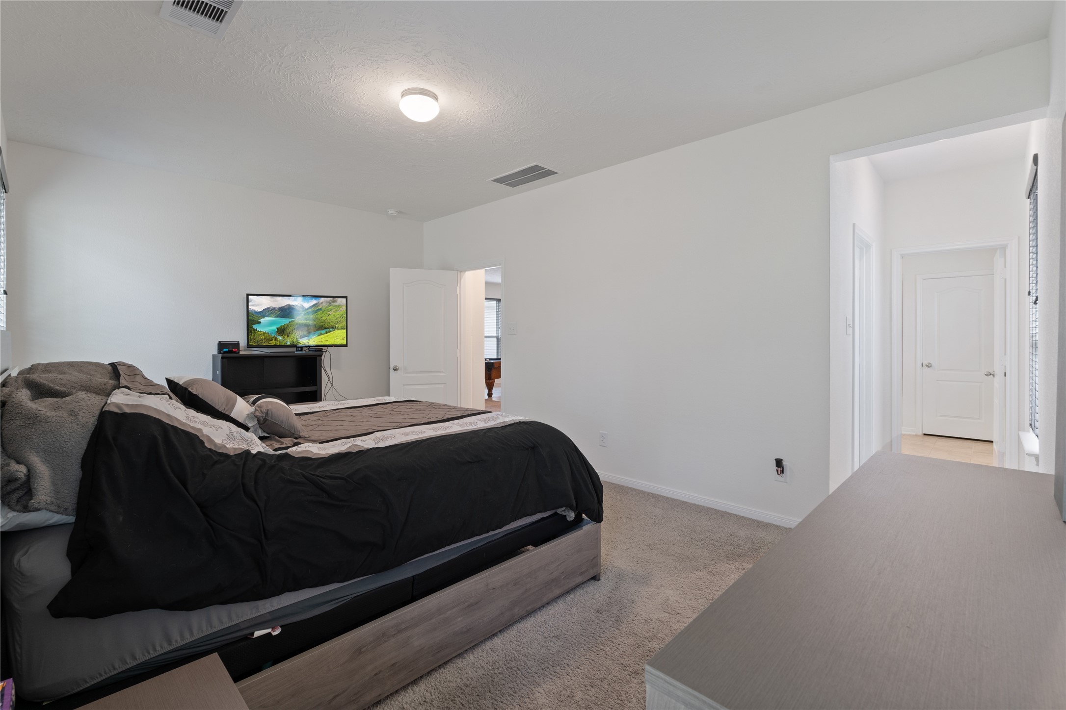 4007 Mossy Banks Lane , Houston, TX, 77068 | 26494825 | Realty Texas LLC