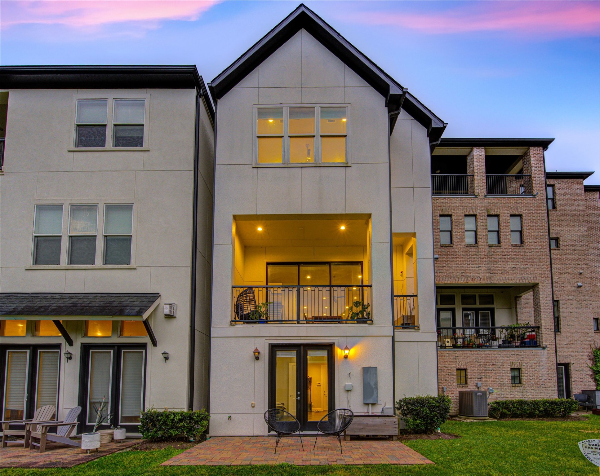 2005 Covent Garden Station , Houston, TX, 77045 | 28068058 | Realty Texas LLC