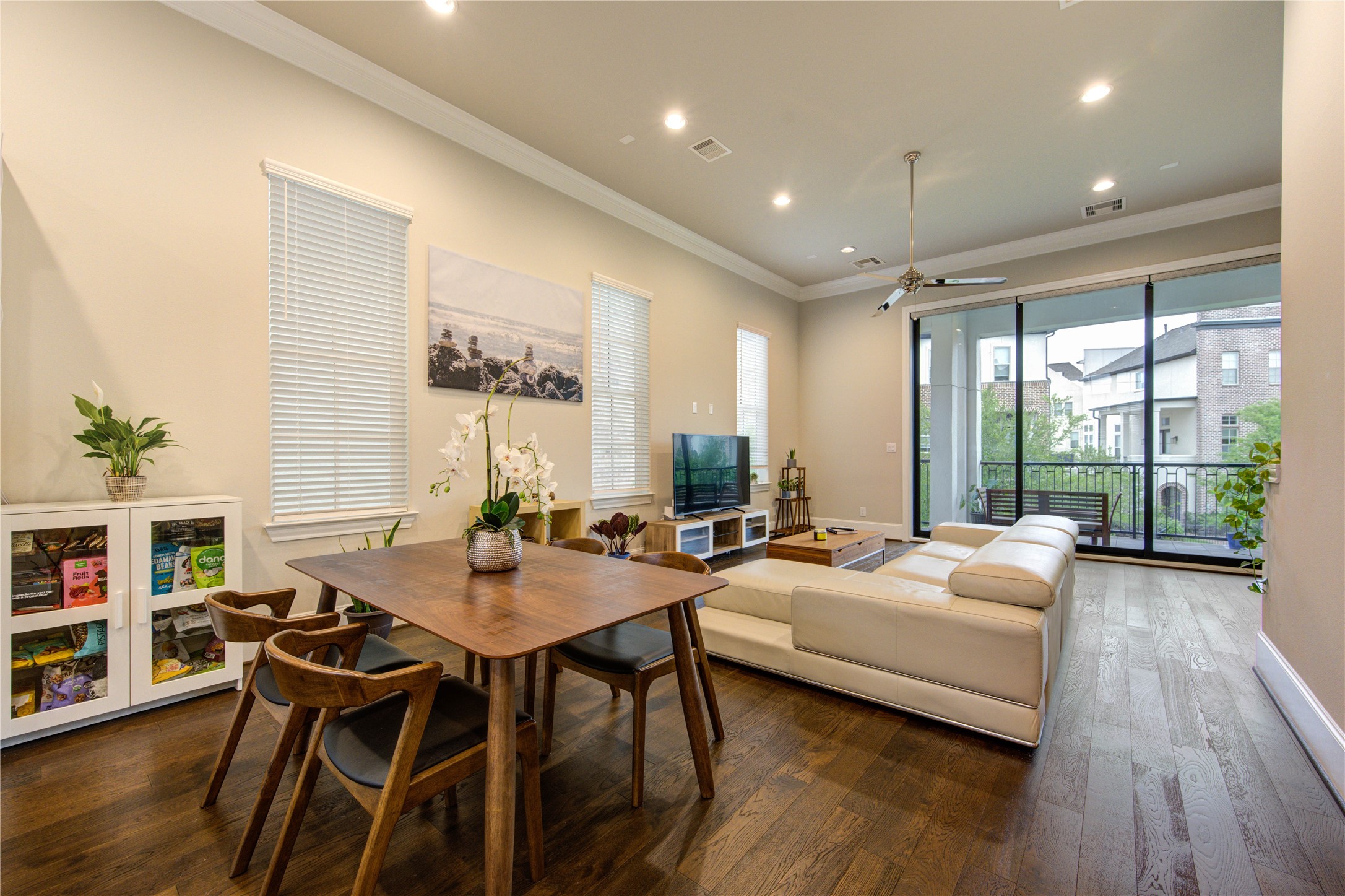 2005 Covent Garden Station , Houston, TX, 77045 | 28068058 | Realty Texas LLC