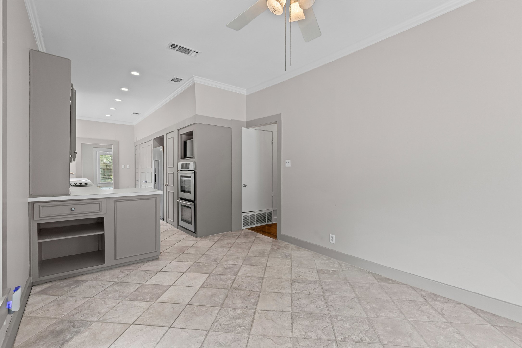 1836 Hillcrest Street , Fort Worth, TX, 76107 | 20943890 | Realty Texas LLC