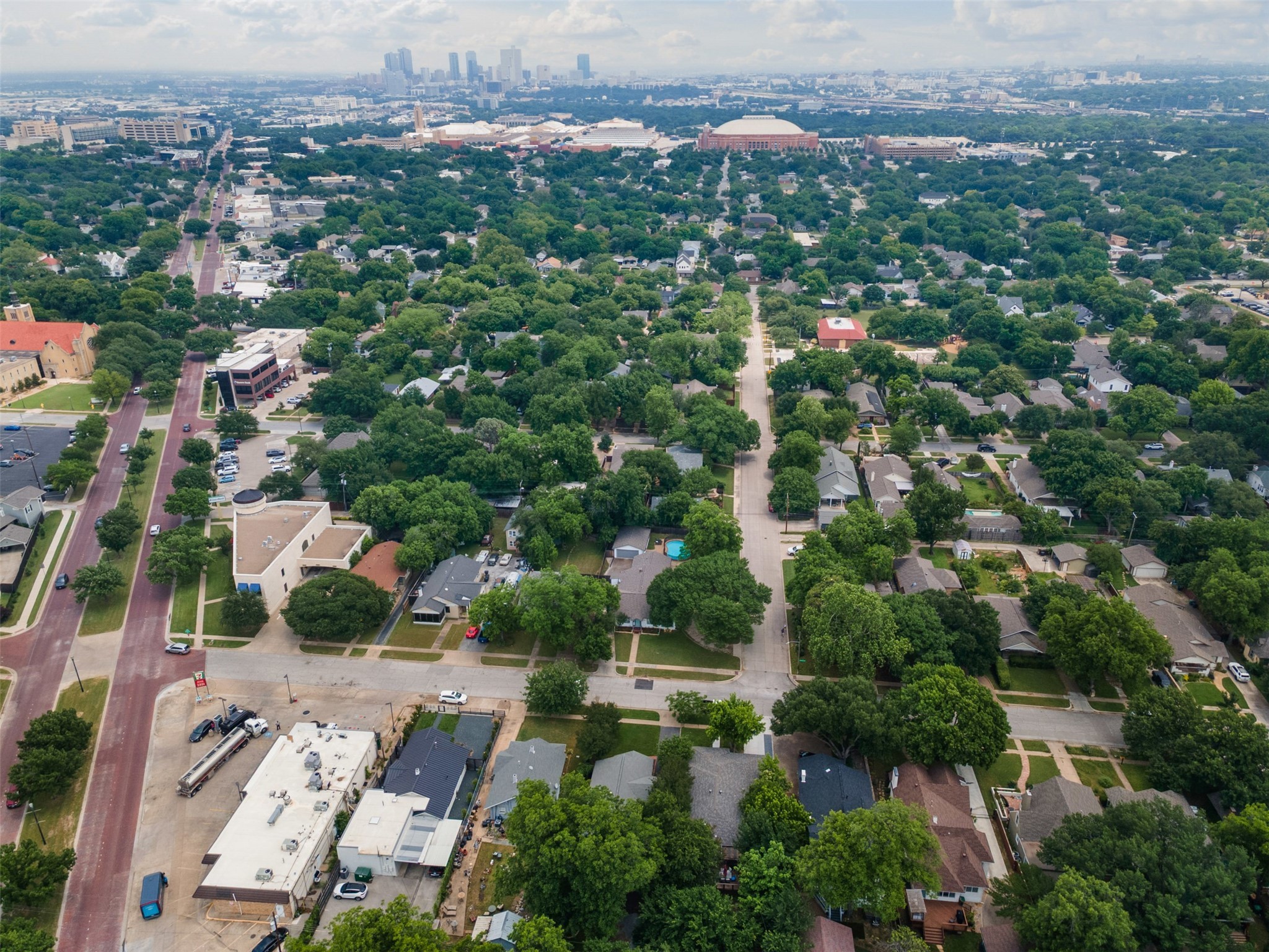 1836 Hillcrest Street , Fort Worth, TX, 76107 | 20943890 | Realty Texas LLC