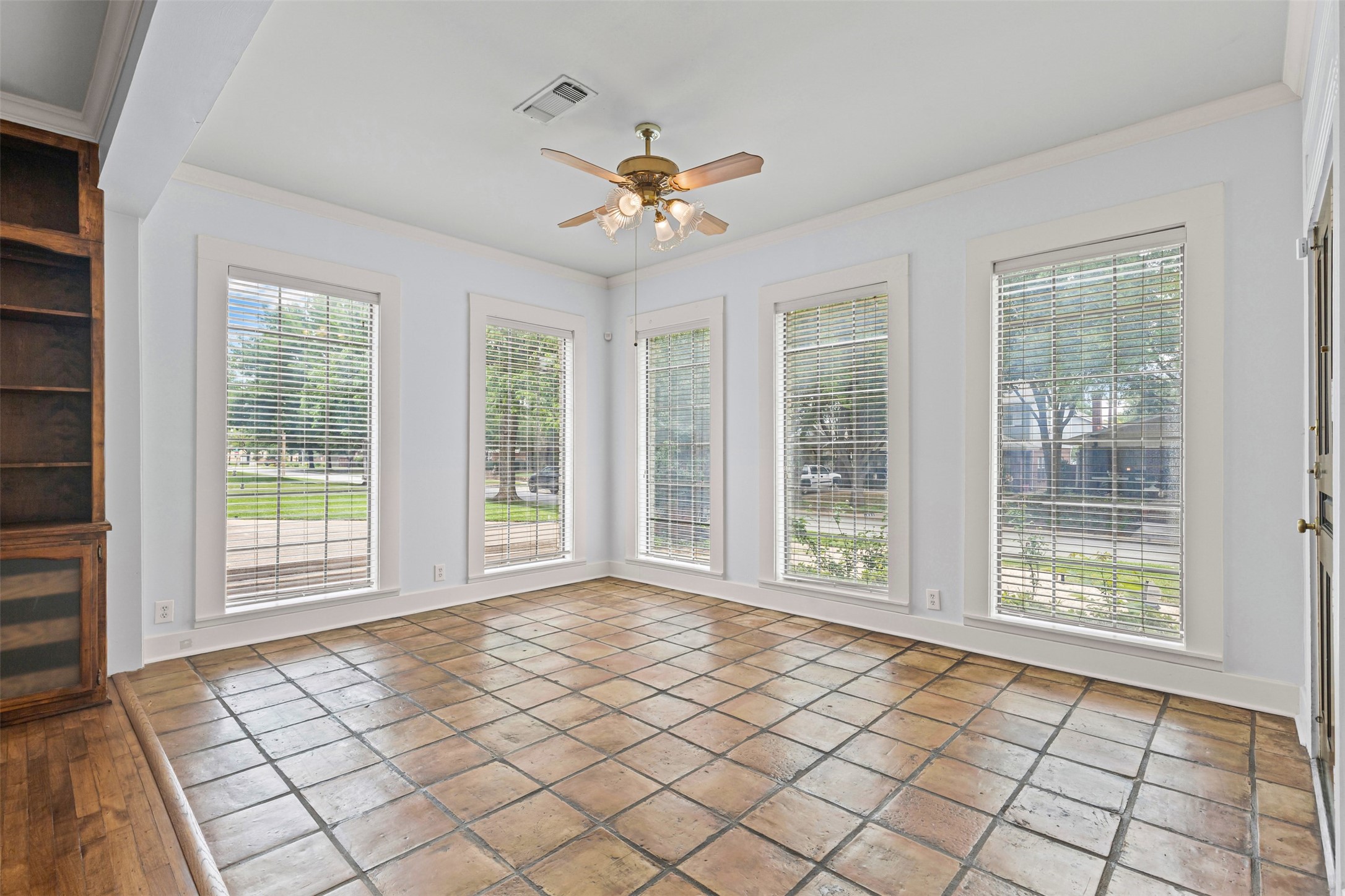1836 Hillcrest Street , Fort Worth, TX, 76107 | 20943890 | Realty Texas LLC