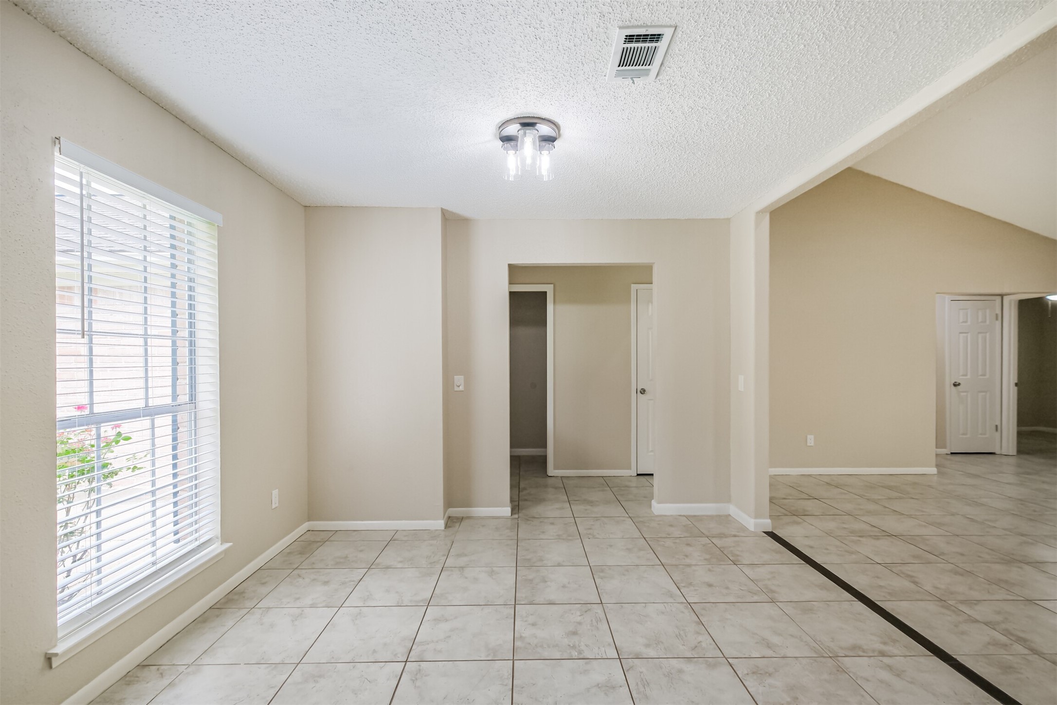 2738 Kettle Run , Sugar Land, TX, 77479 | 3962979 | Realty Texas LLC