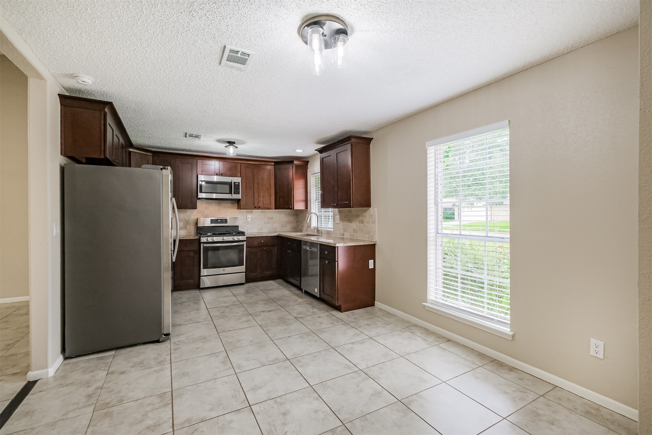2738 Kettle Run , Sugar Land, TX, 77479 | 3962979 | Realty Texas LLC