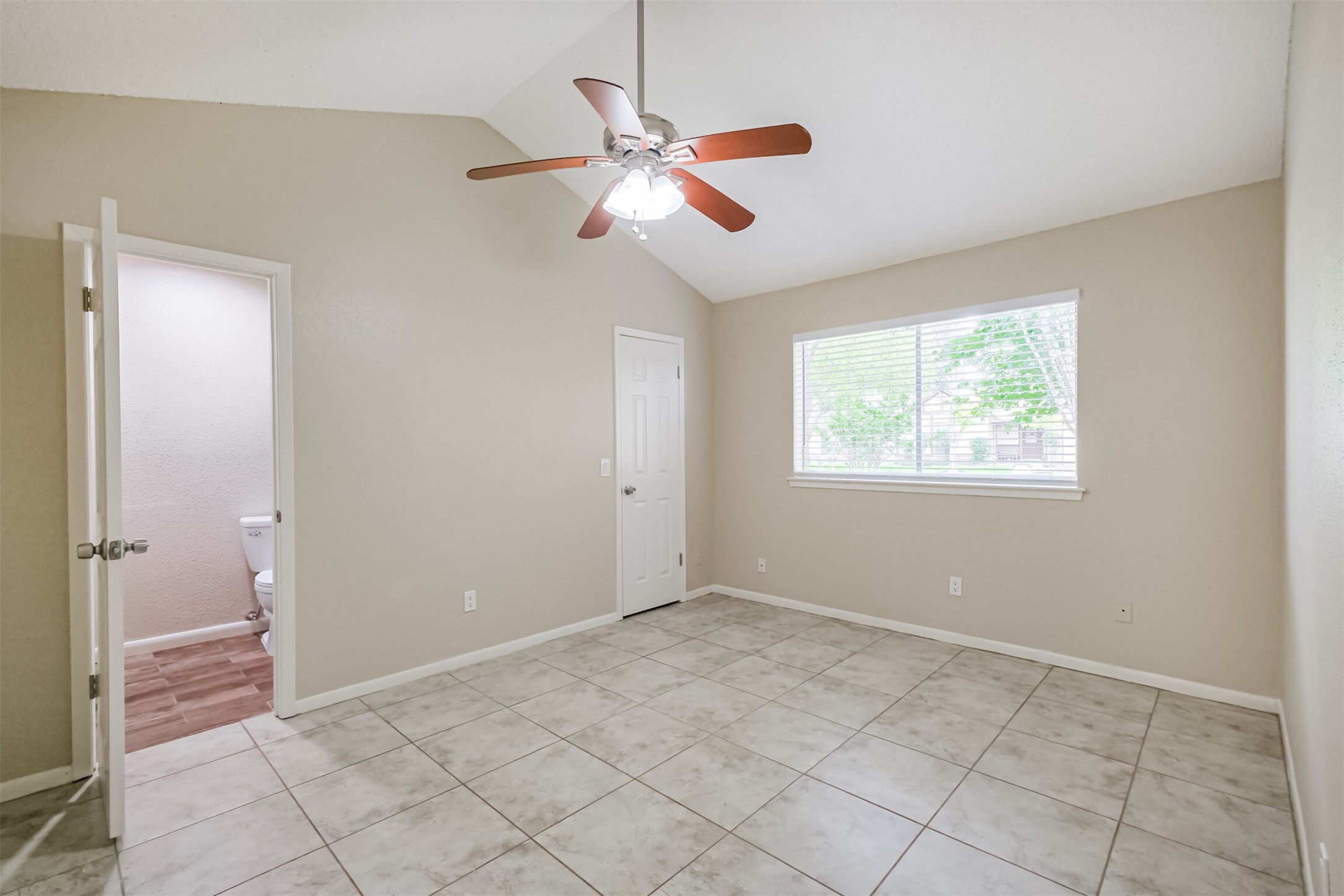 2738 Kettle Run , Sugar Land, TX, 77479 | 3962979 | Realty Texas LLC