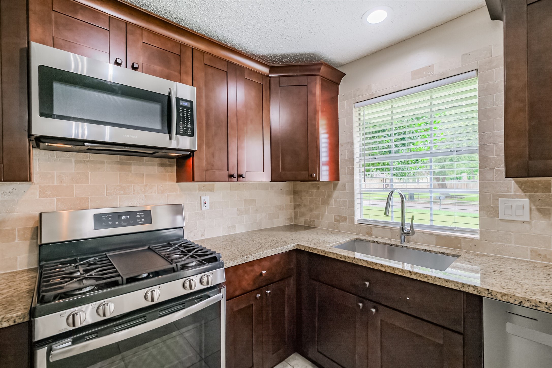 2738 Kettle Run , Sugar Land, TX, 77479 | 3962979 | Realty Texas LLC