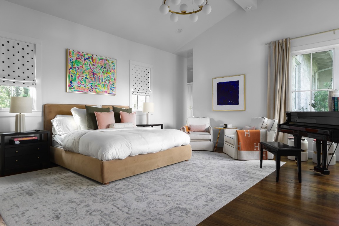 102 Crestwood Court , Austin, TX, 78746 | 5057082 | Realty Texas LLC