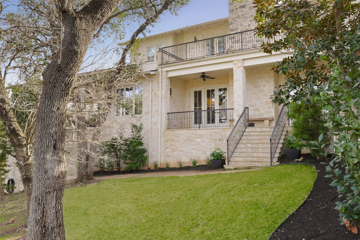 102 Crestwood Court , Austin, TX, 78746 | 5057082 | Realty Texas LLC