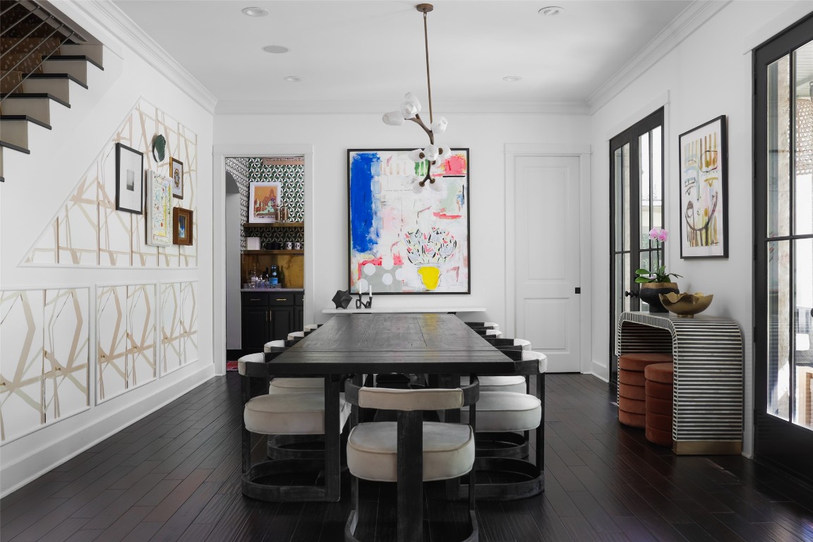 102 Crestwood Court , Austin, TX, 78746 | 5057082 | Realty Texas LLC