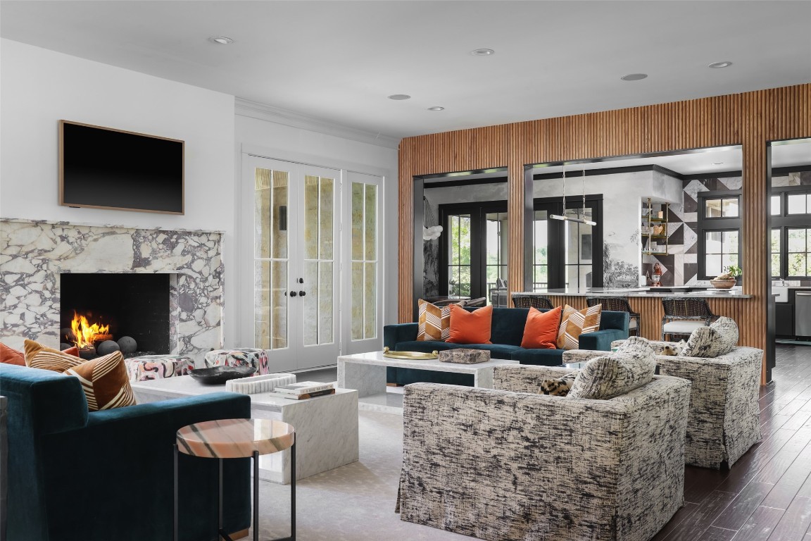 102 Crestwood Court , Austin, TX, 78746 | 5057082 | Realty Texas LLC