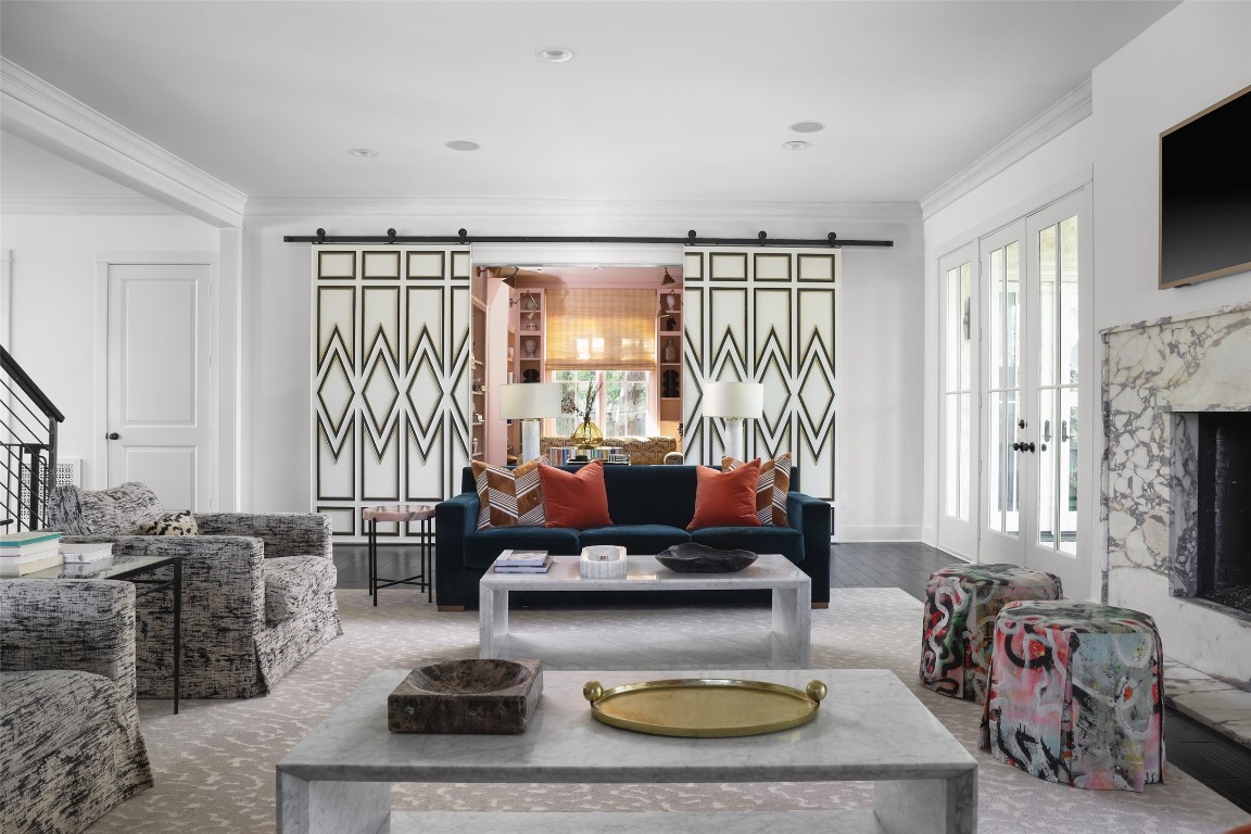 102 Crestwood Court , Austin, TX, 78746 | 5057082 | Realty Texas LLC