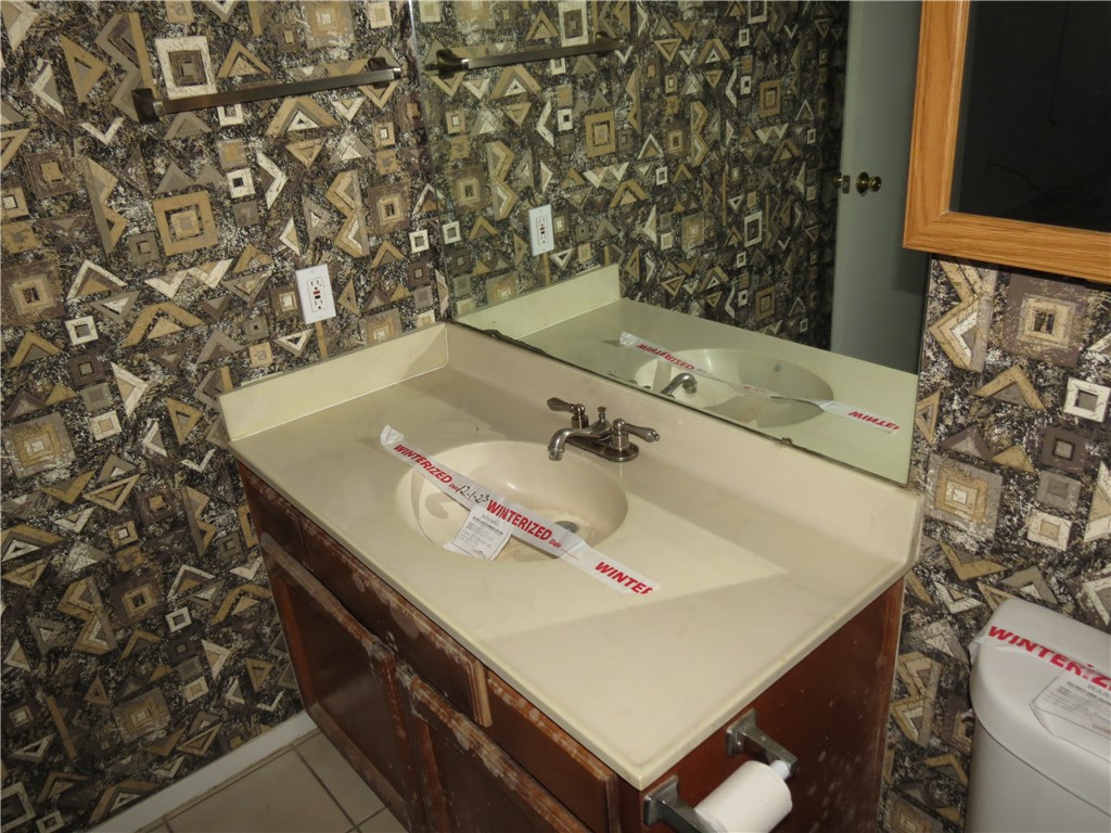 1818 Rodd Field I-4 , Corpus Christi, TX, 78412 | 459475 | Realty Texas LLC
