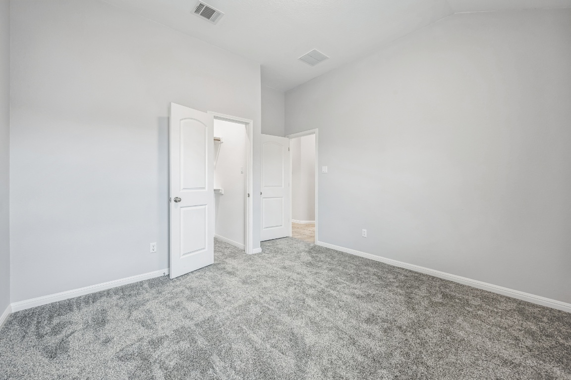 140 W Highfield Street , Hutto, TX, 78634 | 8385744 | Realty Texas LLC