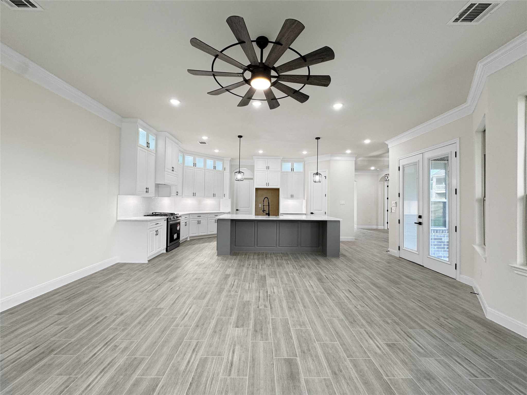 258 Monterrey Road , Montgomery, TX, 77356 | 64840168 | Realty Texas LLC