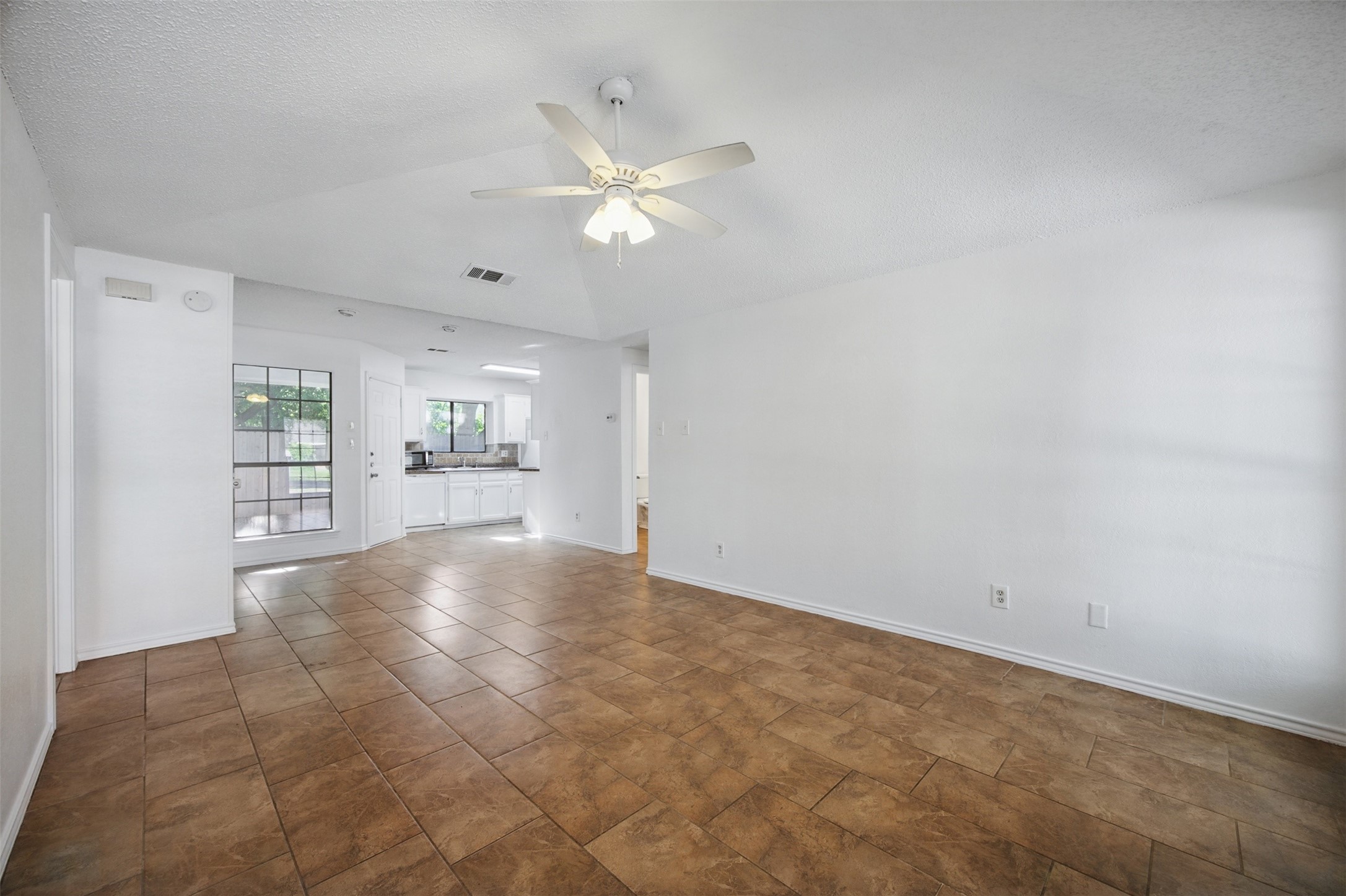 706 Long Court , Cedar Hill, TX, 75104 | 20940022 | Realty Texas LLC