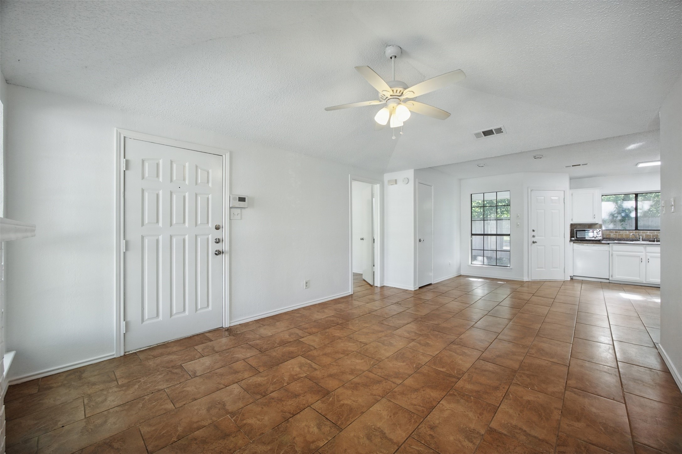 706 Long Court , Cedar Hill, TX, 75104 | 20940022 | Realty Texas LLC