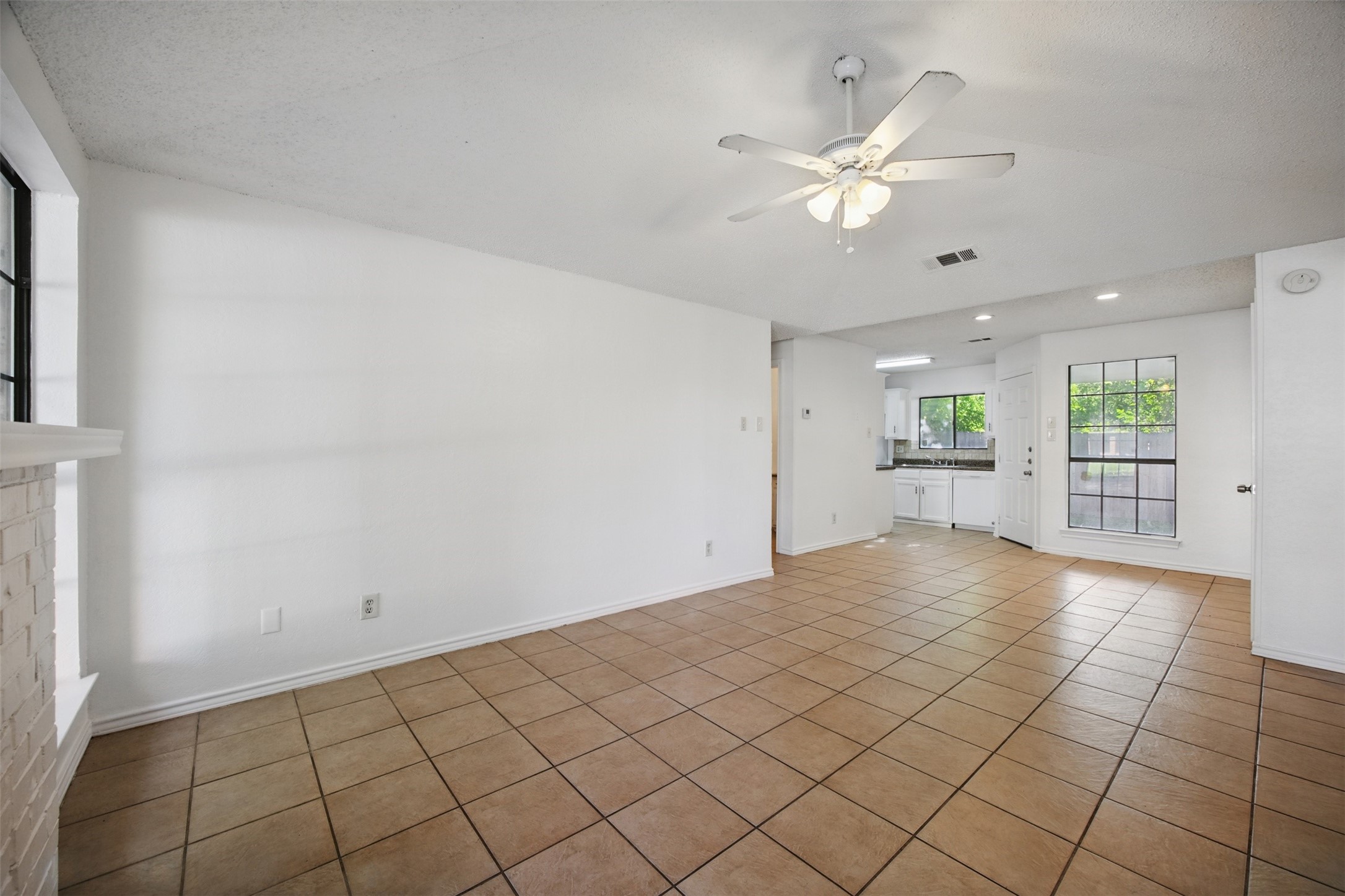 706 Long Court , Cedar Hill, TX, 75104 | 20940022 | Realty Texas LLC