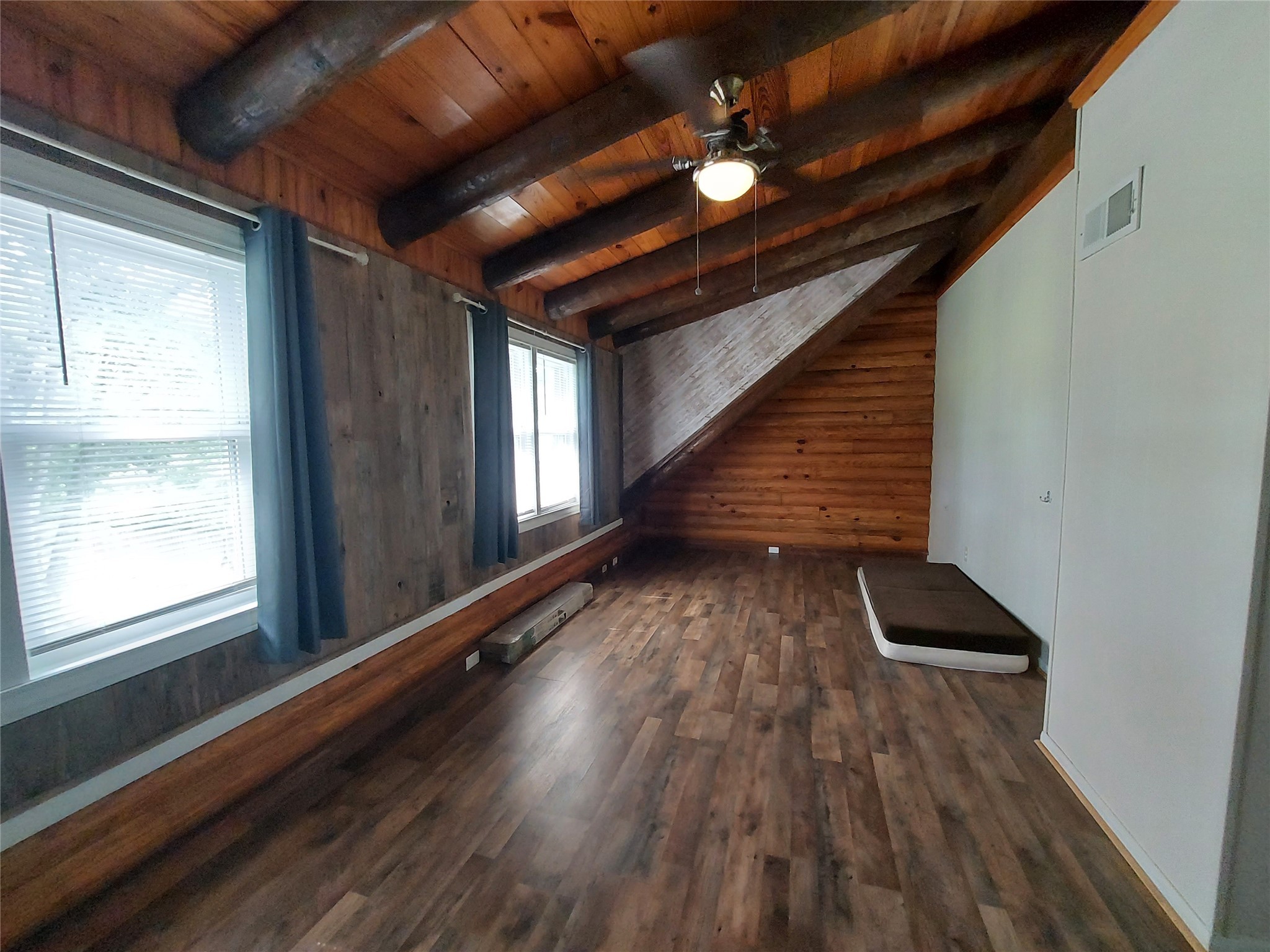 21403 Briar Meadow Road N , Hempstead, TX, 77445 | 85439644 | Realty Texas LLC