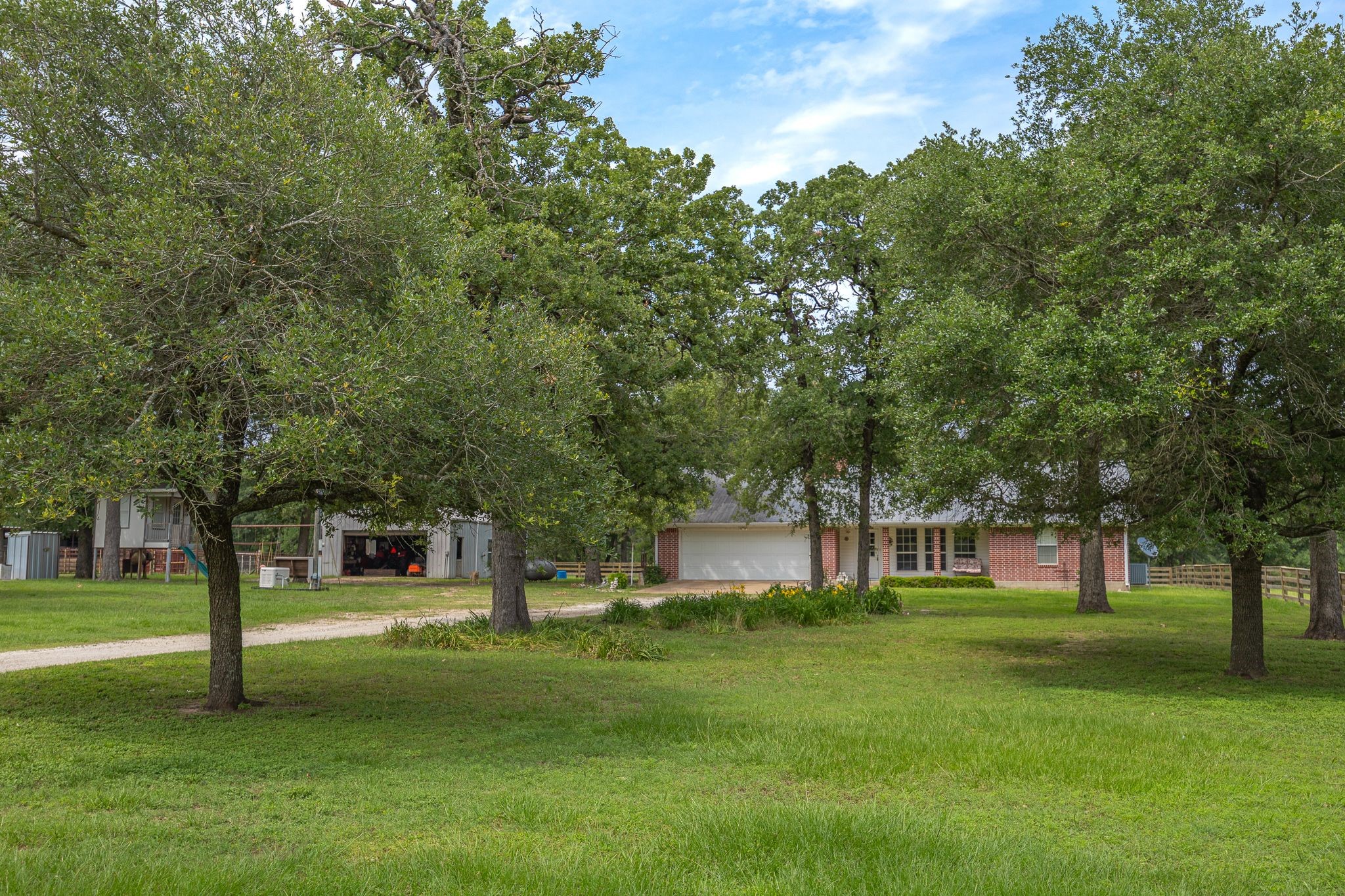 4988 Paso Fino Lane, Madisonville, TX, 77864 | 8468143 | Realty Texas LLC