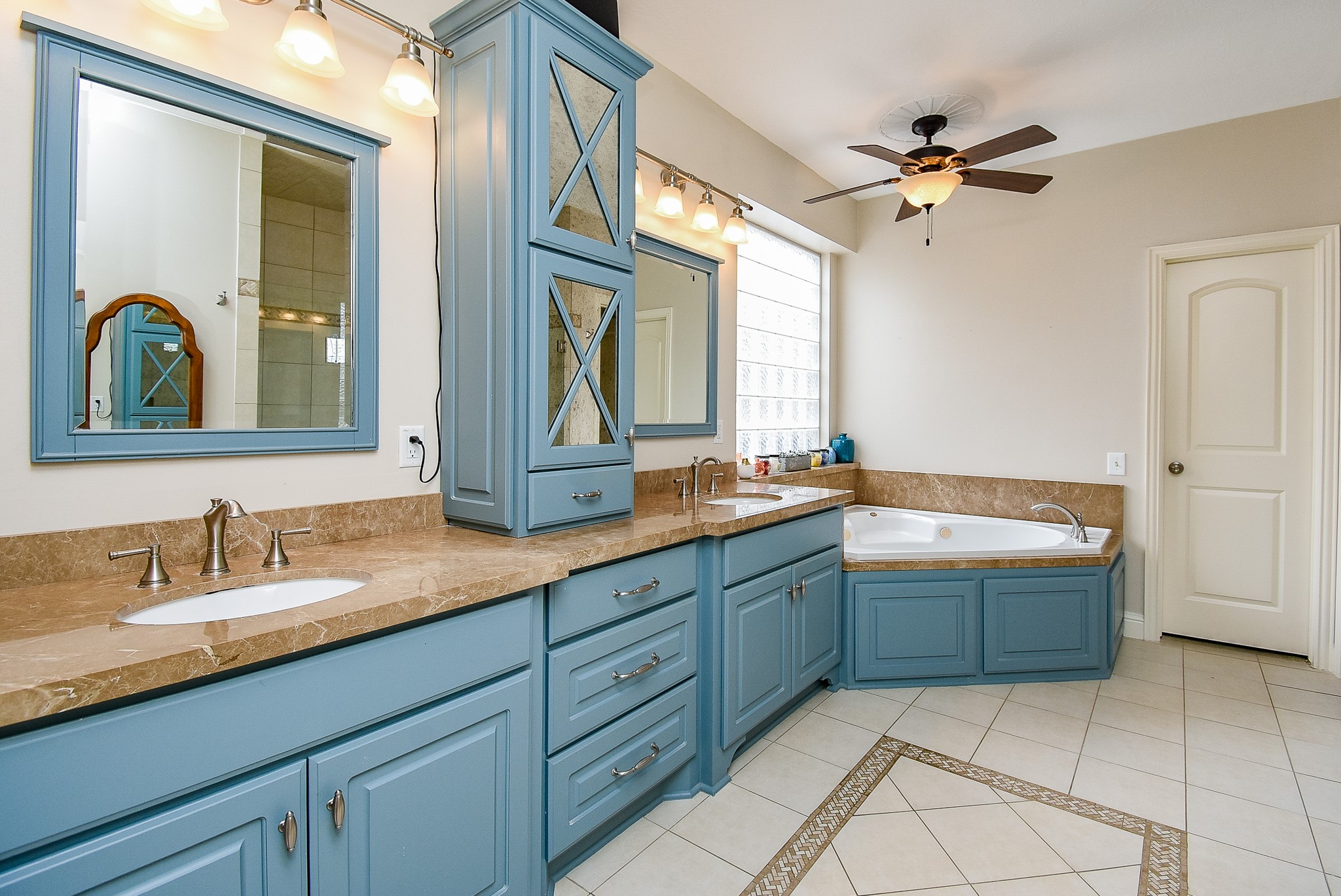 5607 Peninsula Park Drive , Houston, TX, 77041 | 74706969 | Realty Texas LLC