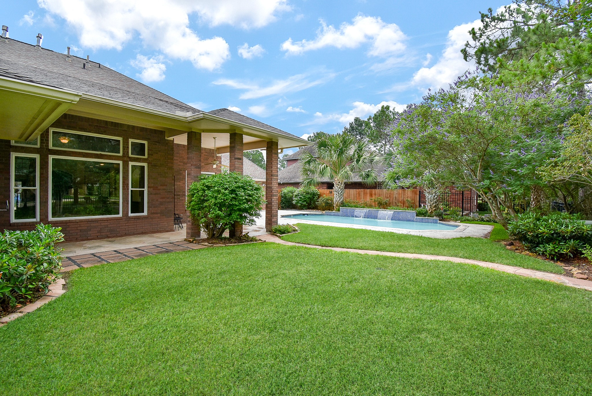 5607 Peninsula Park Drive , Houston, TX, 77041 | 74706969 | Realty Texas LLC