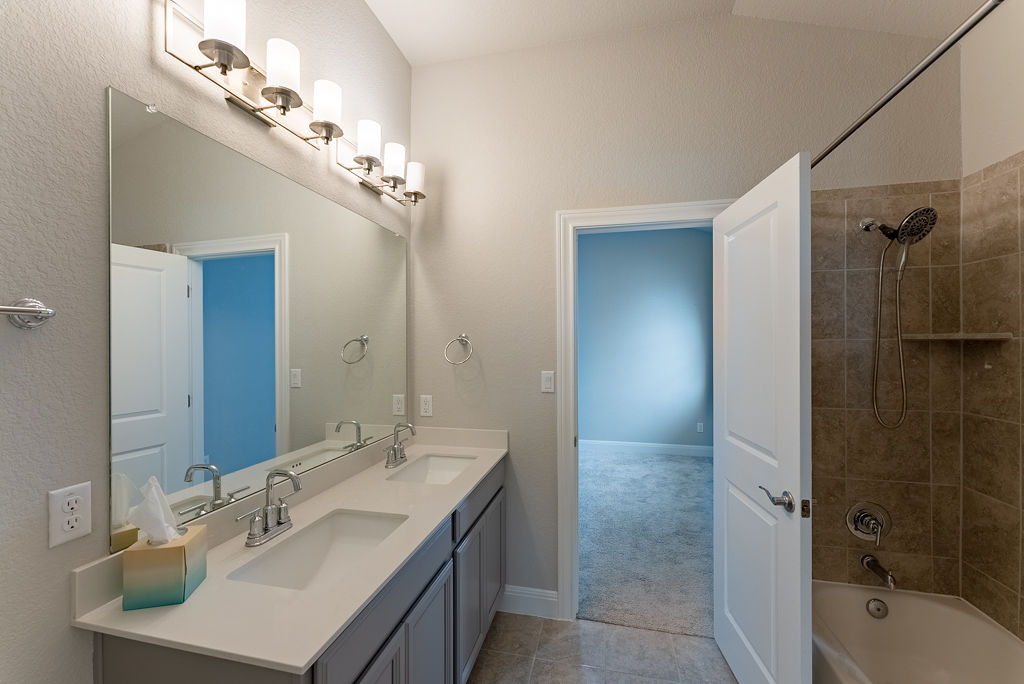 1017 Coulee Drive , Leander, TX, 78641 | 4811931 | Realty Texas LLC
