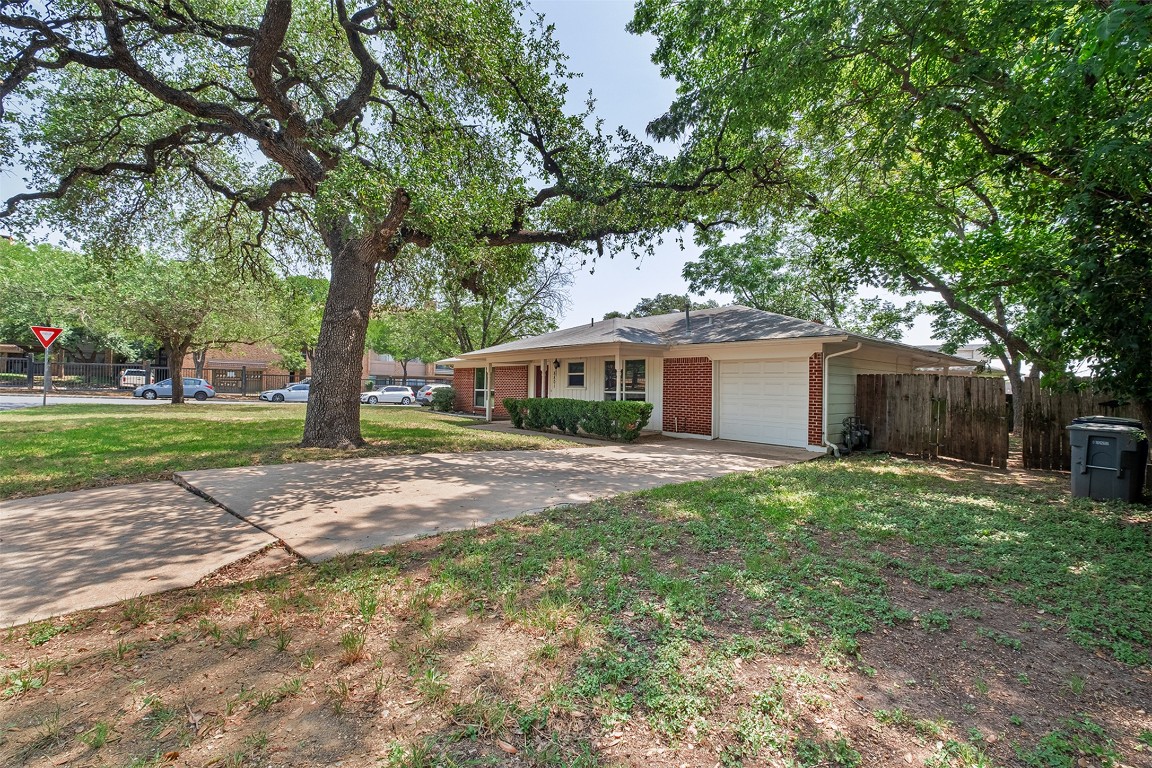 8801 Camelia Lane , Austin, TX, 78759 | 2695572 | Realty Texas LLC