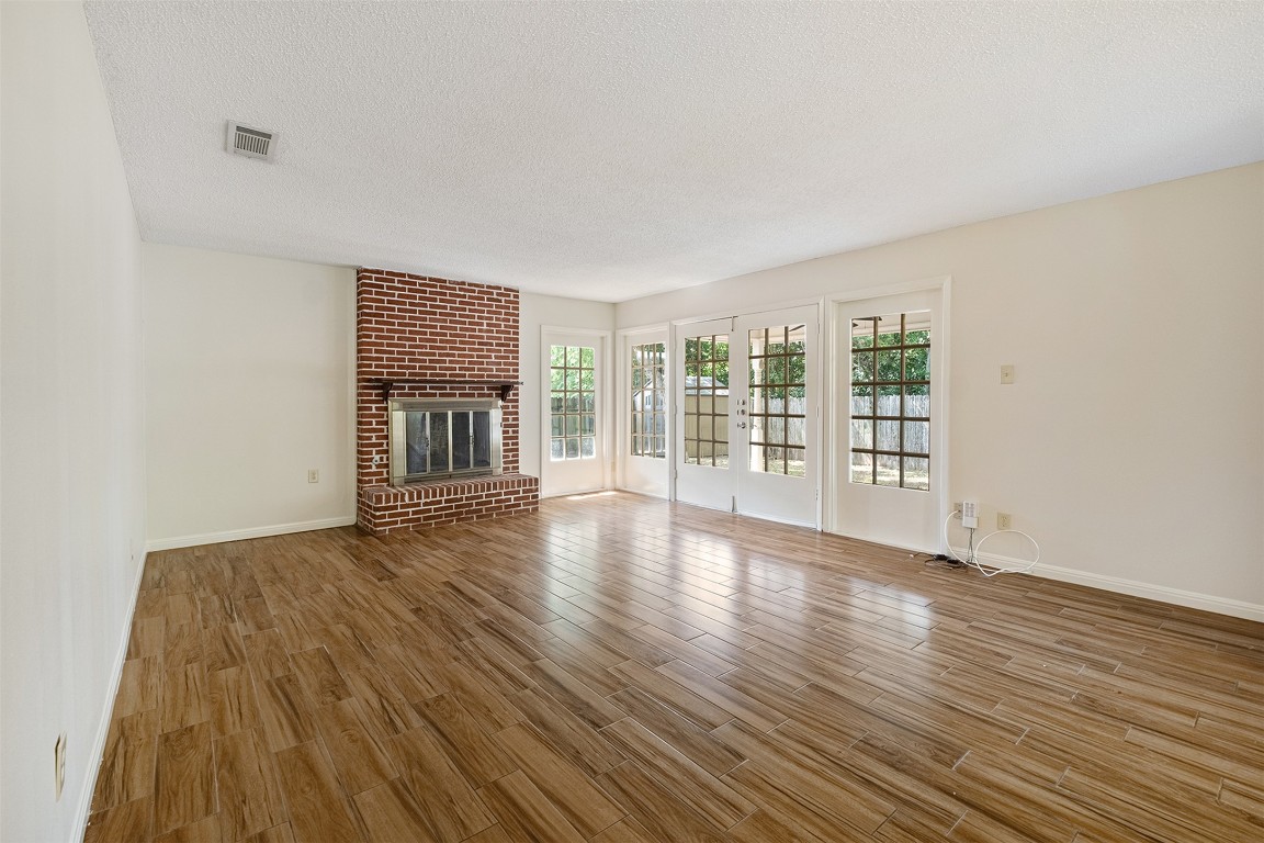8801 Camelia Lane , Austin, TX, 78759 | 2695572 | Realty Texas LLC