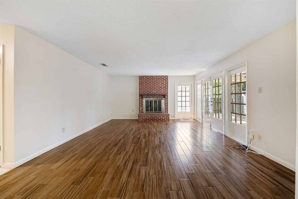 8801 Camelia Lane , Austin, TX, 78759 | 2695572 | Realty Texas LLC