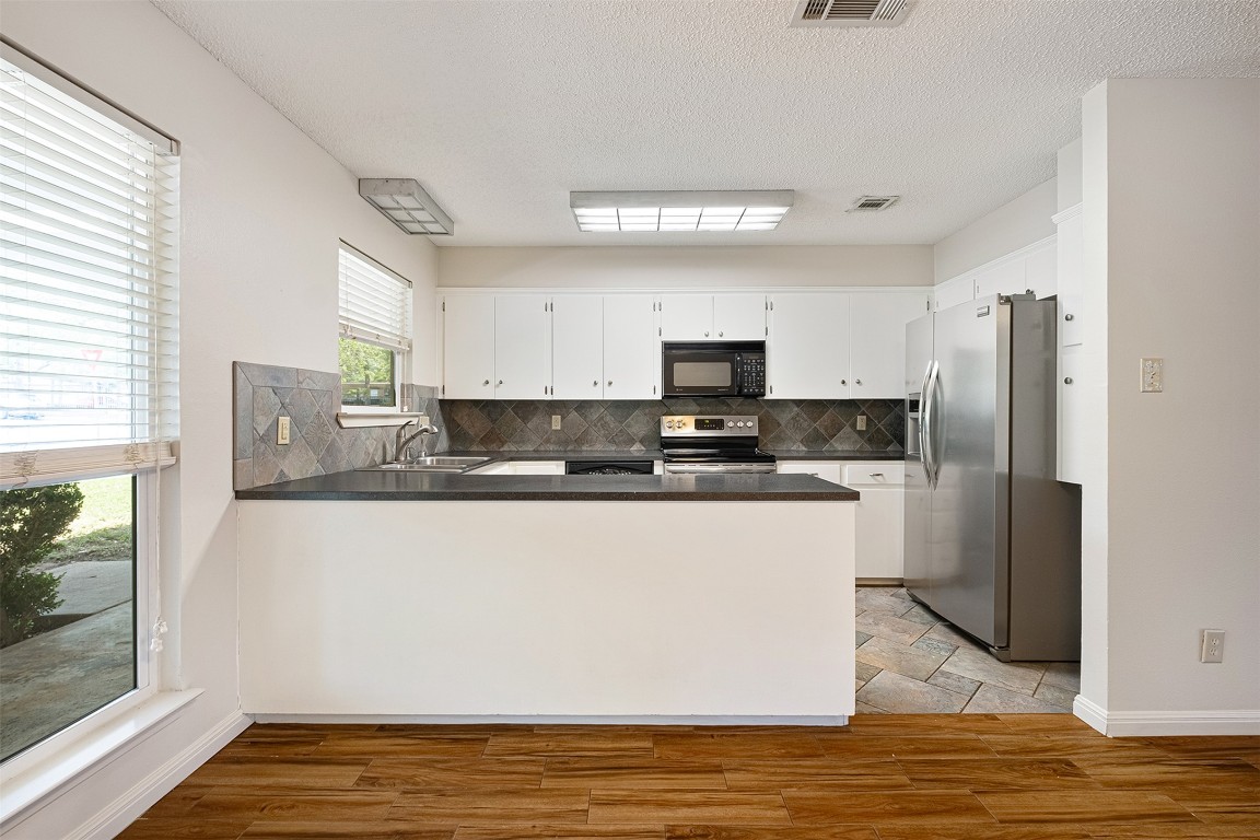 8801 Camelia Lane , Austin, TX, 78759 | 2695572 | Realty Texas LLC