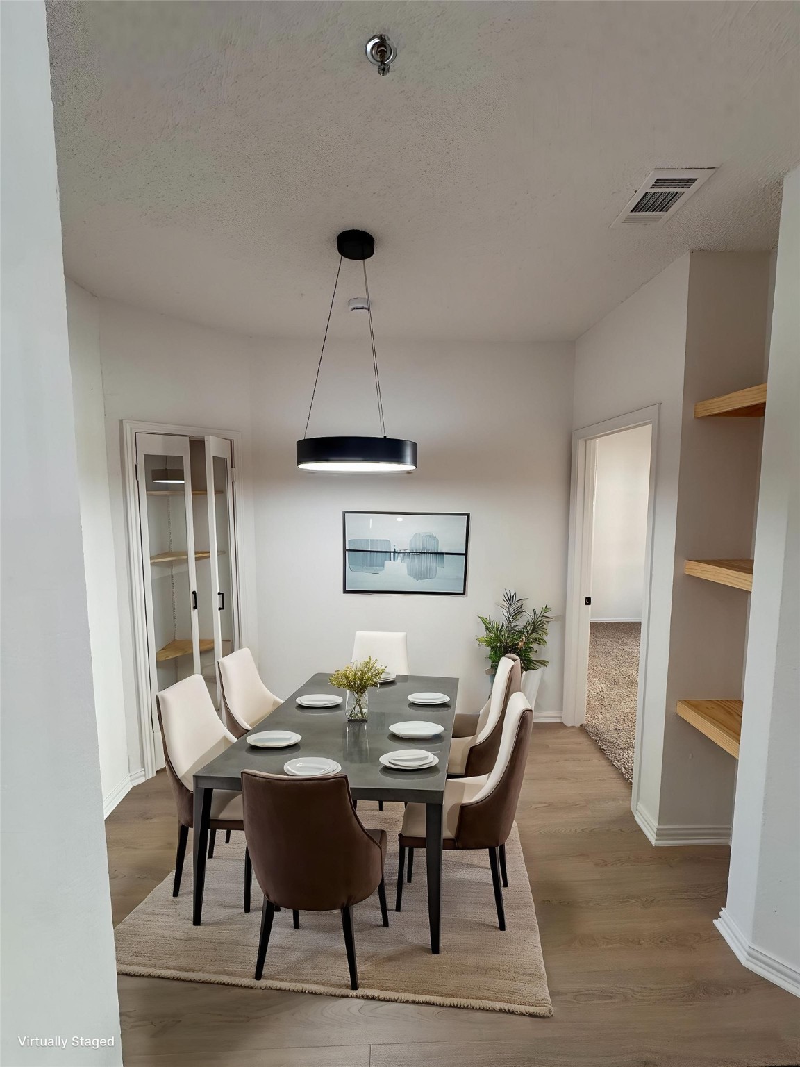 4800 W Lovers Lane 212 , Dallas, TX, 75209 | 20944916 | Realty Texas LLC