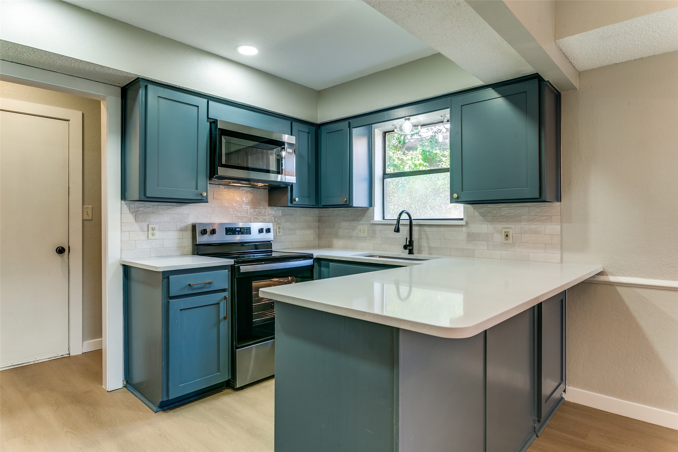 6648 Inwood Drive , Watauga, TX, 76148 | 20942259 | Realty Texas LLC